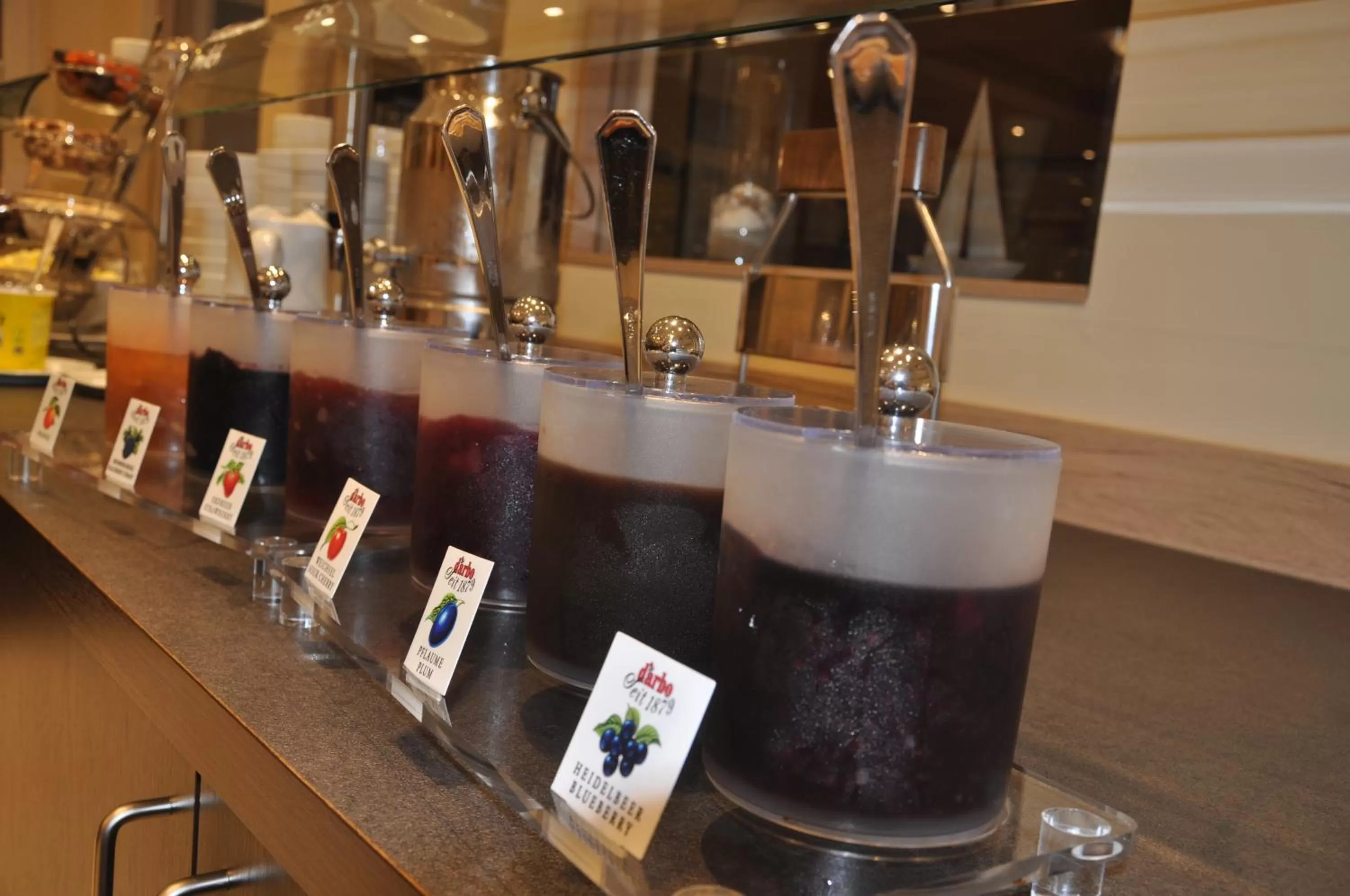 Buffet breakfast in Avalon Hotel Bellevue