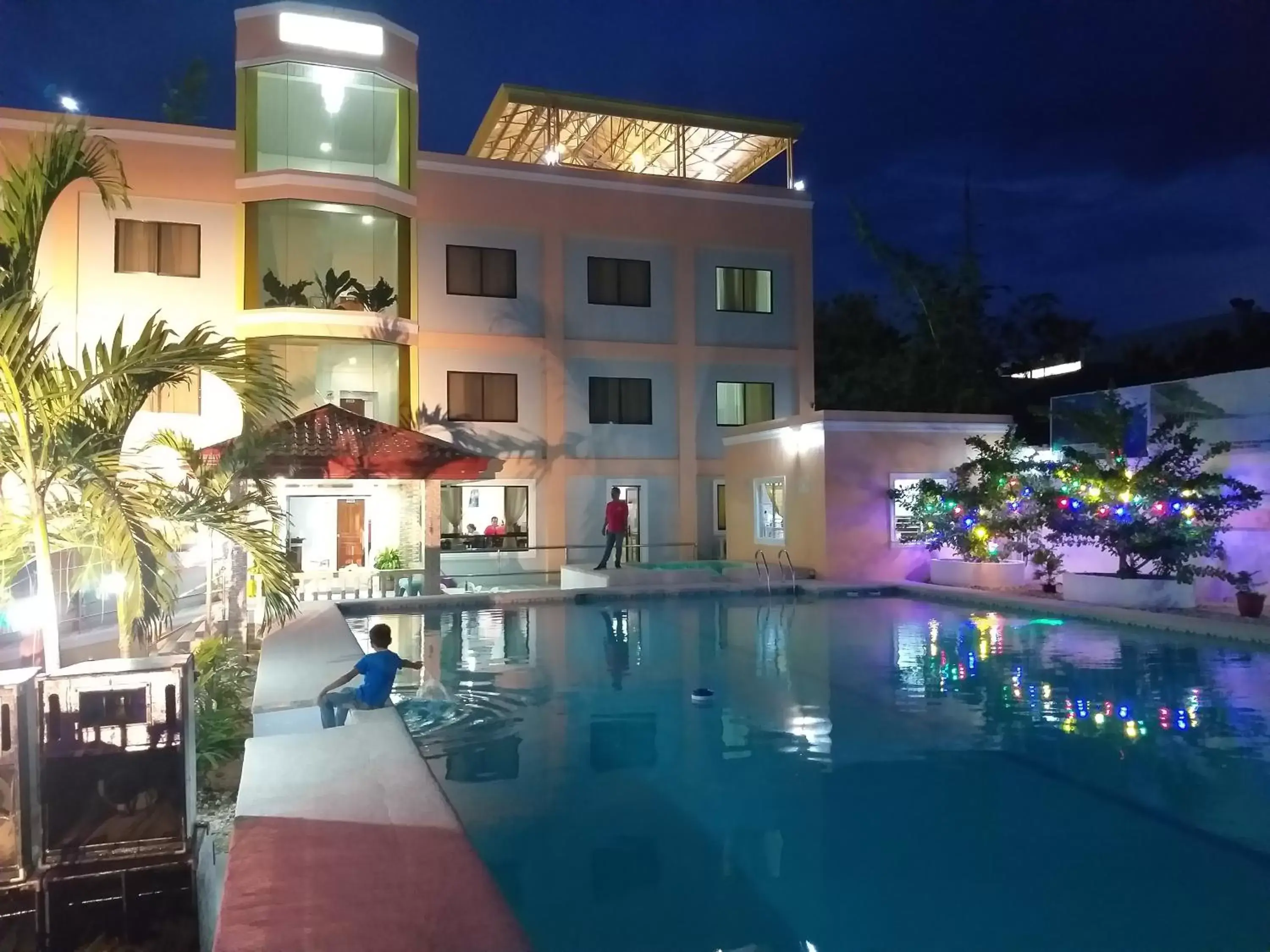 Swimming pool, Property Building in Adams View Hotel