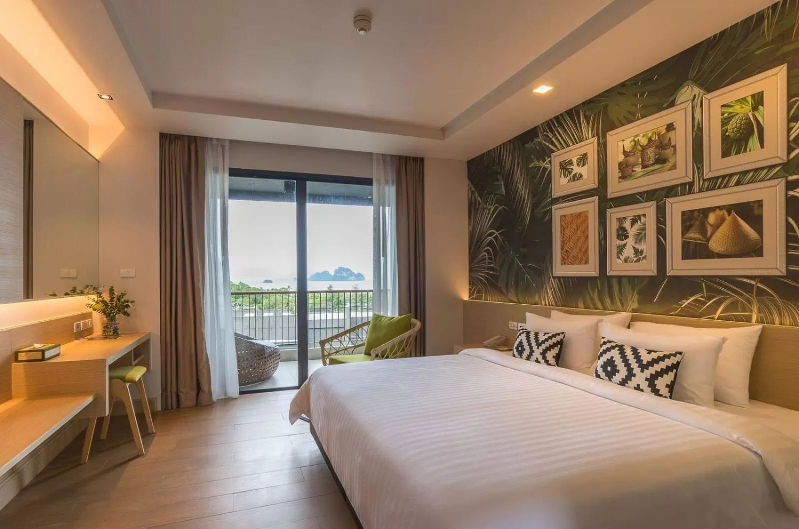 Photo of the whole room, Bed in Panan Krabi Resort