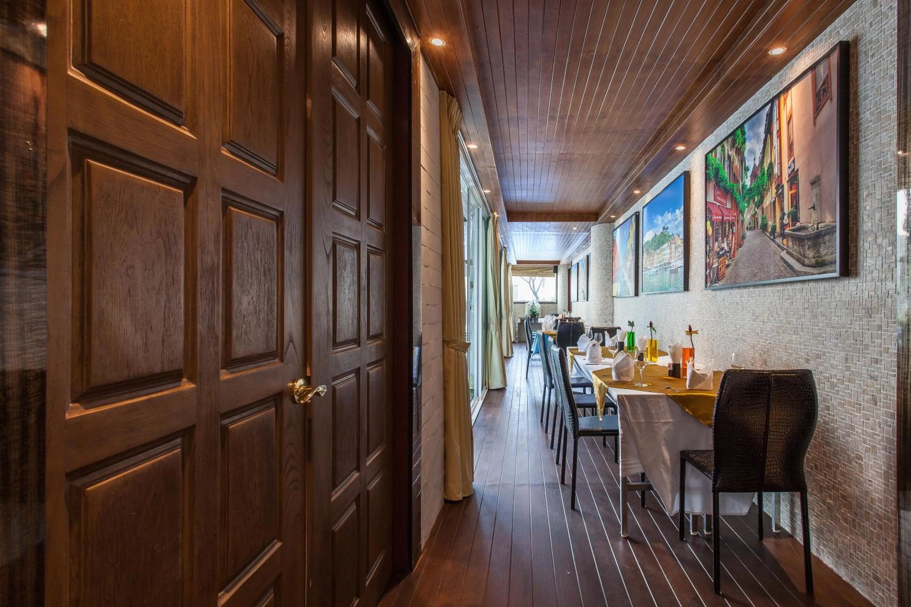 Meeting/conference room, Restaurant/Places to Eat in Patong Heritage Hotel Phuket - SHA Extra Plus