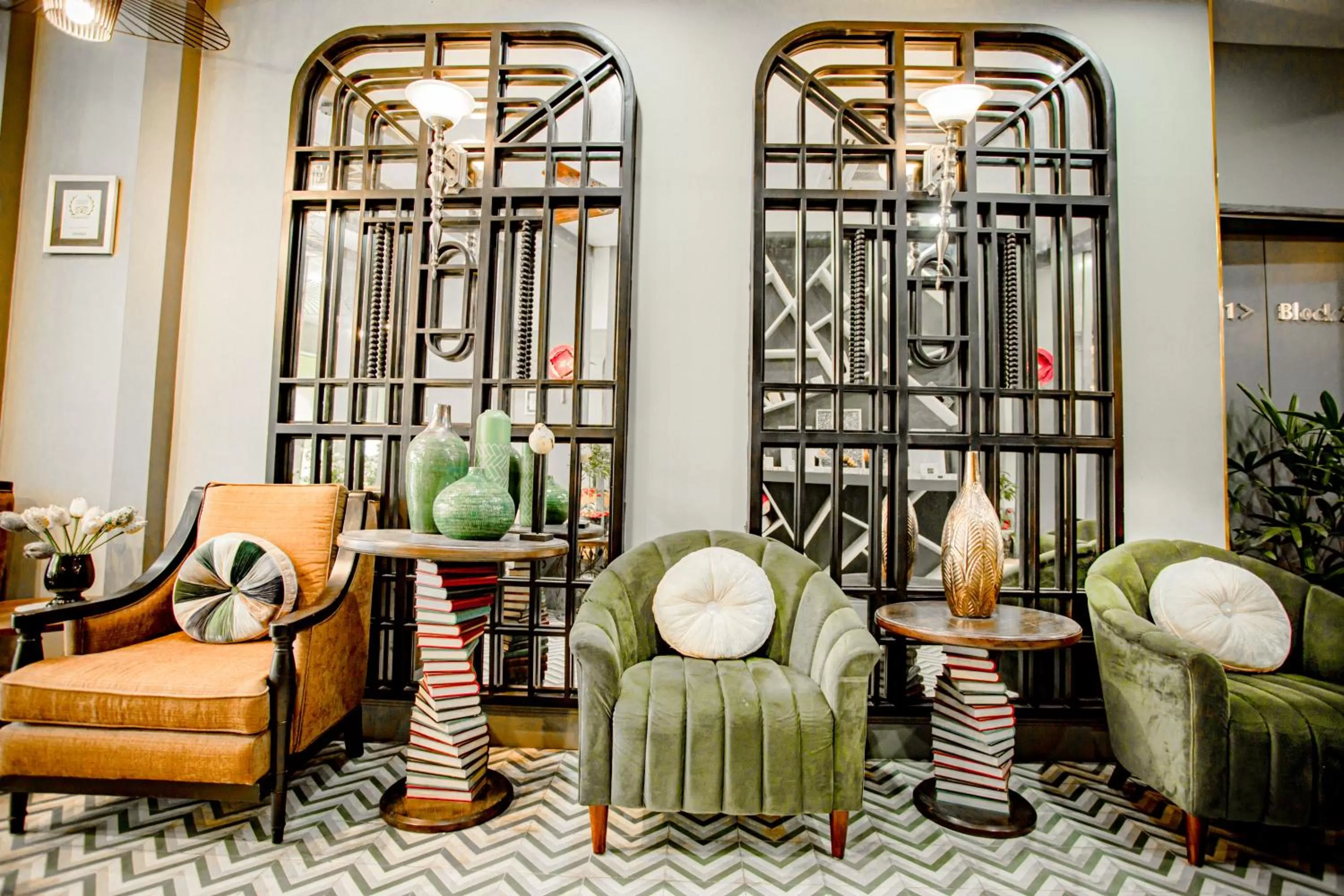 Lobby or reception in Hanoi Center Silk Hotel & Travel