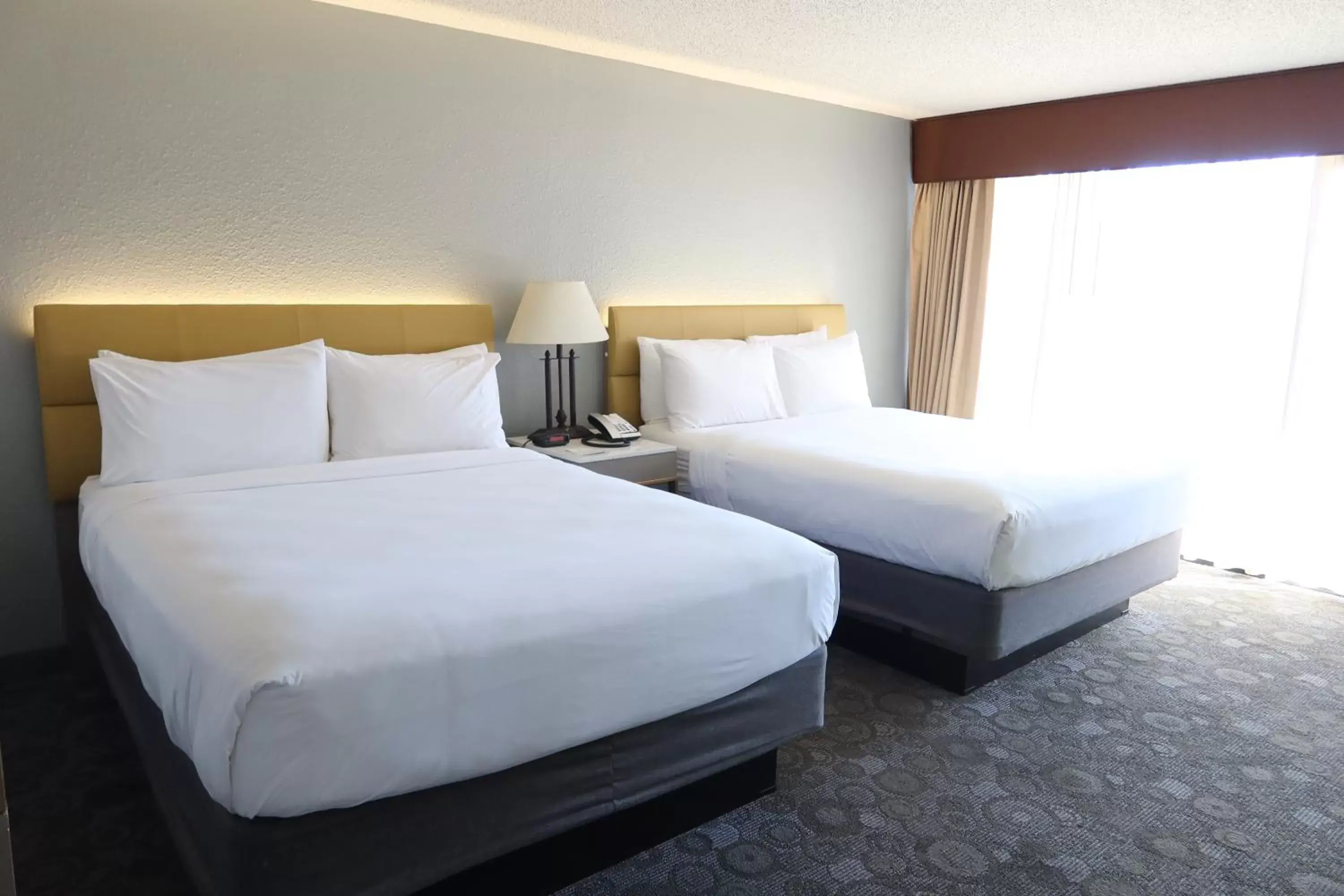 Bedroom, Bed in GreenTree Hotel Phoenix West