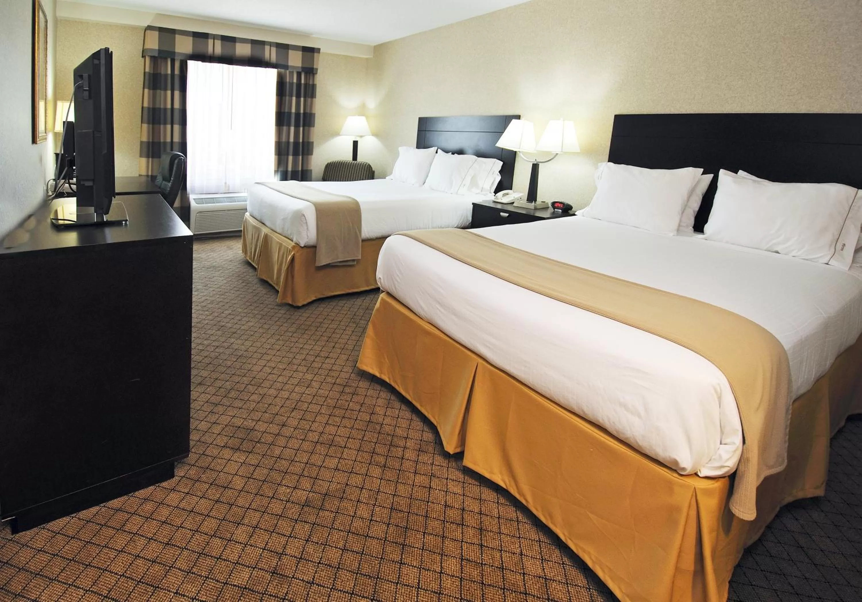 Photo of the whole room, Bed in Holiday Inn Express & Suites Halifax Airport by IHG