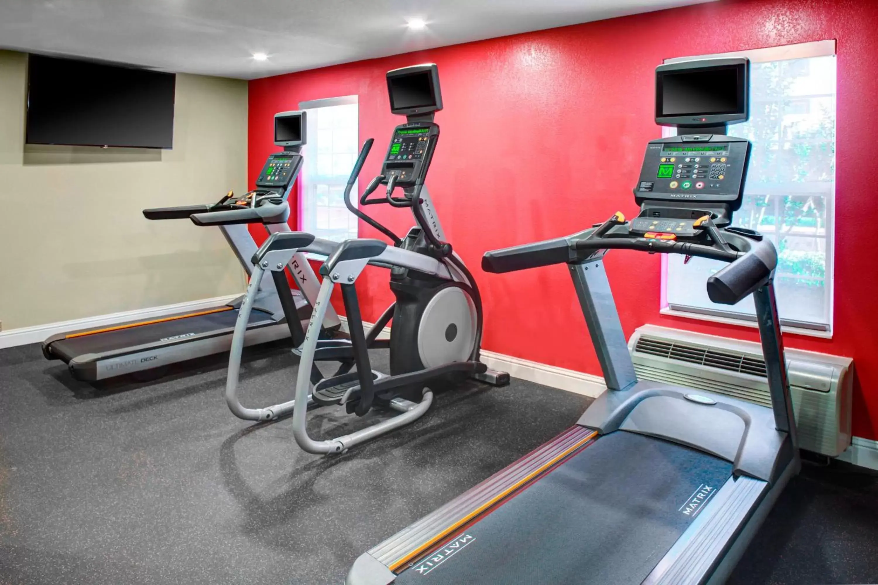 Fitness centre/facilities, Fitness Center/Facilities in TownePlace Suites Fresno