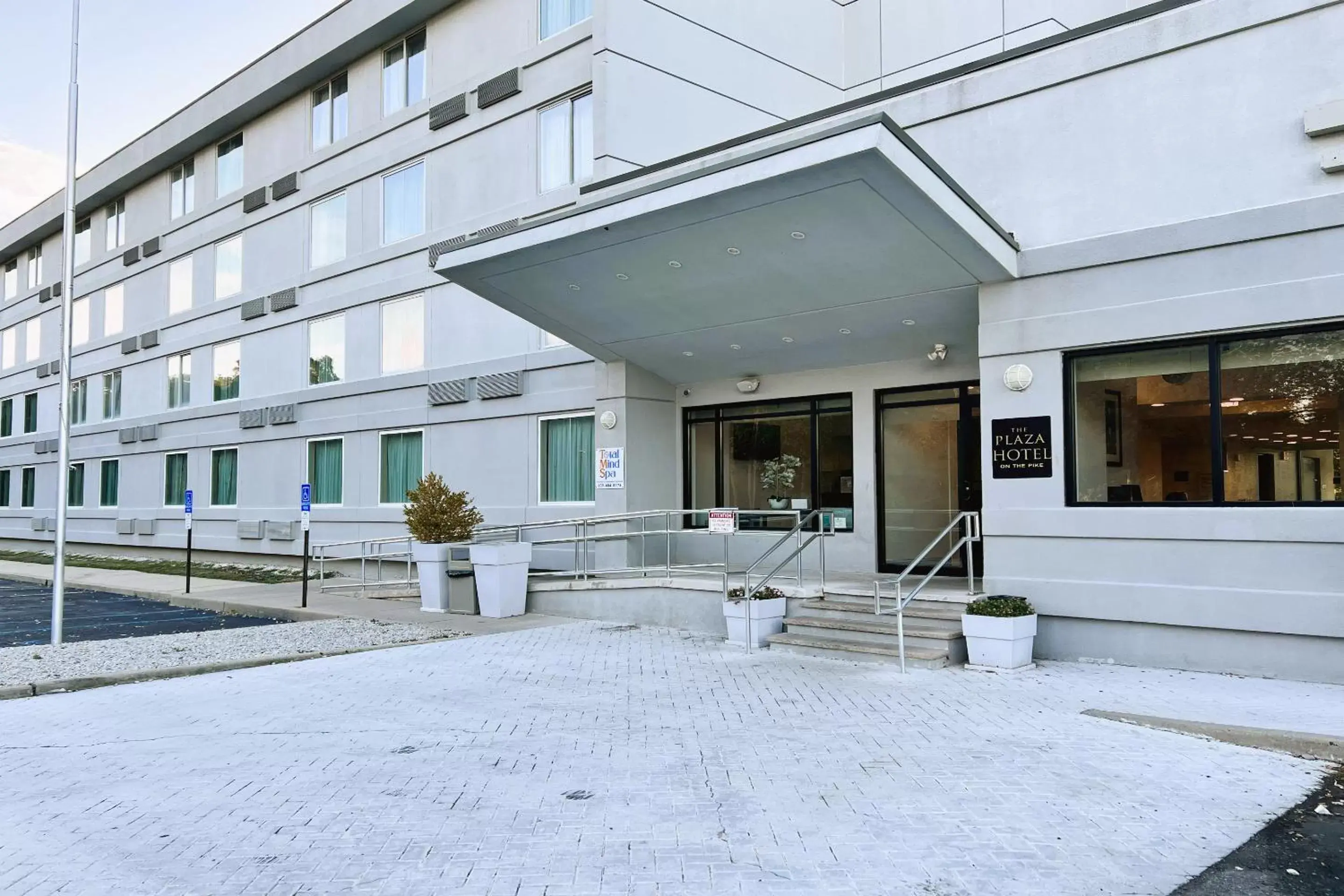 Facade/entrance in The Plaza On The Pike Hotel Atlantic City West by OYO