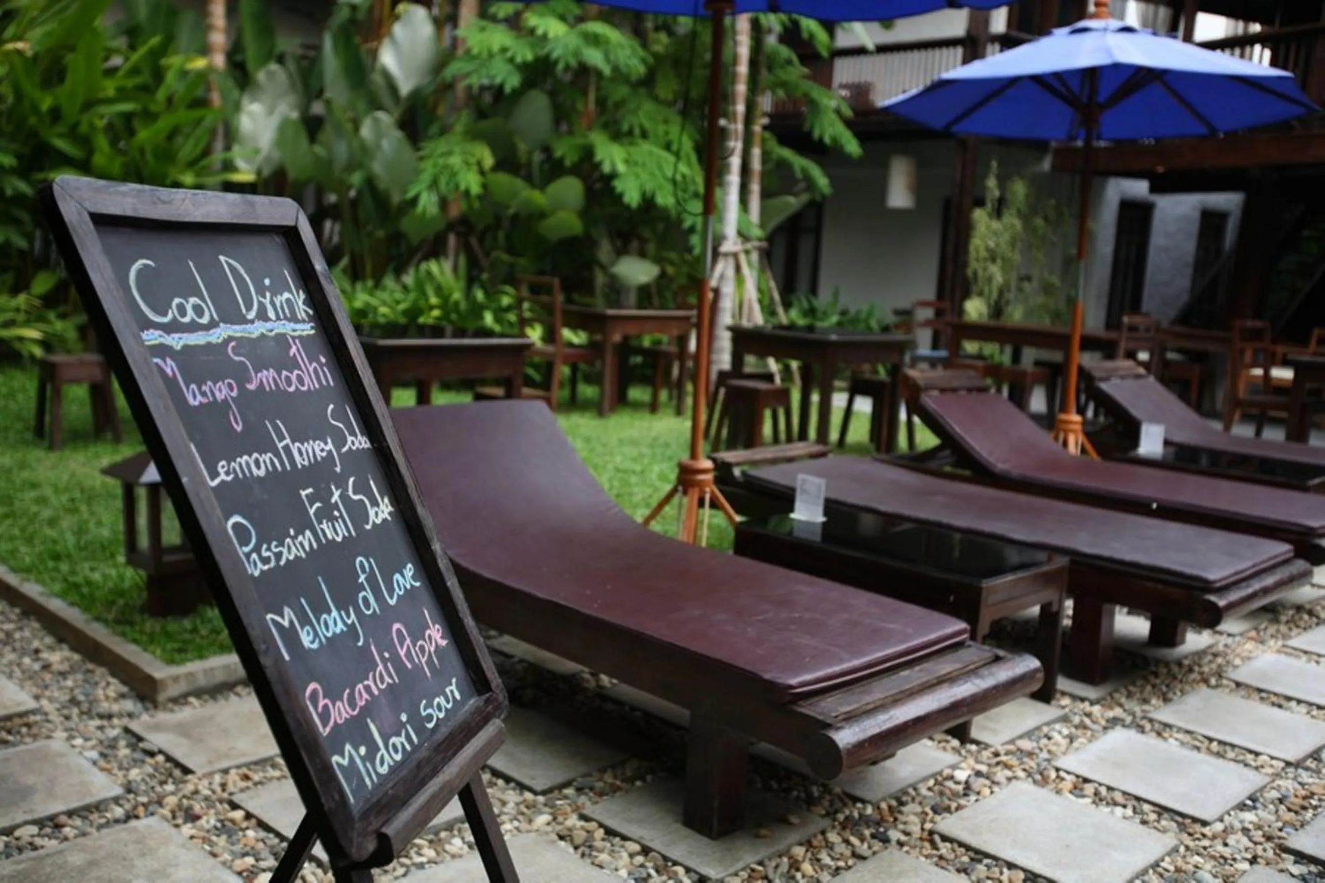 Area and facilities in Banthai Village