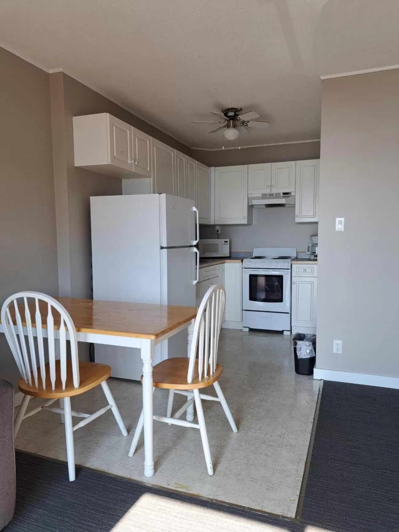 Kitchen or kitchenette in Richter Pass Beach Resort