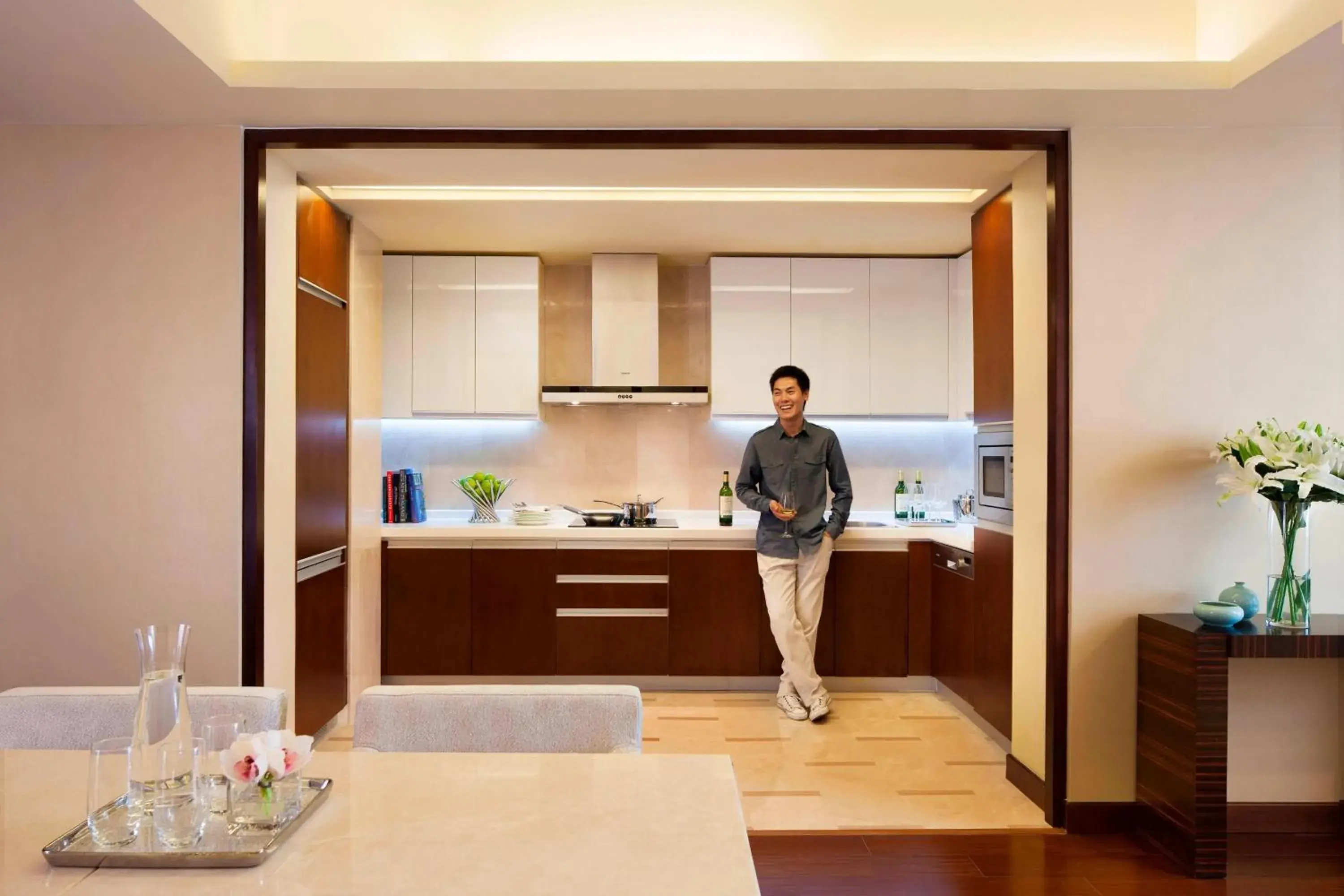 Kitchen or kitchenette in The Imperial Mansion, Beijing - Marriott Executive Apartments