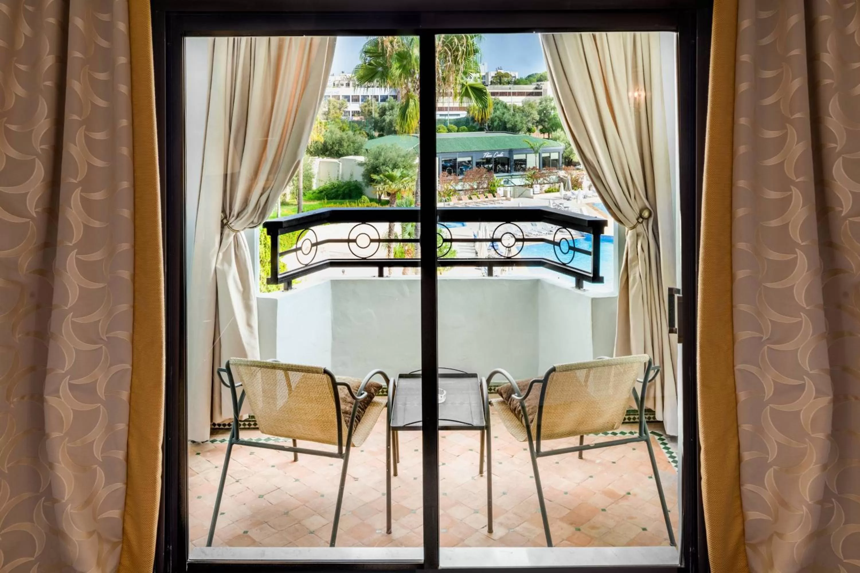 Swimming pool in Fes Marriott Hotel Jnan Palace