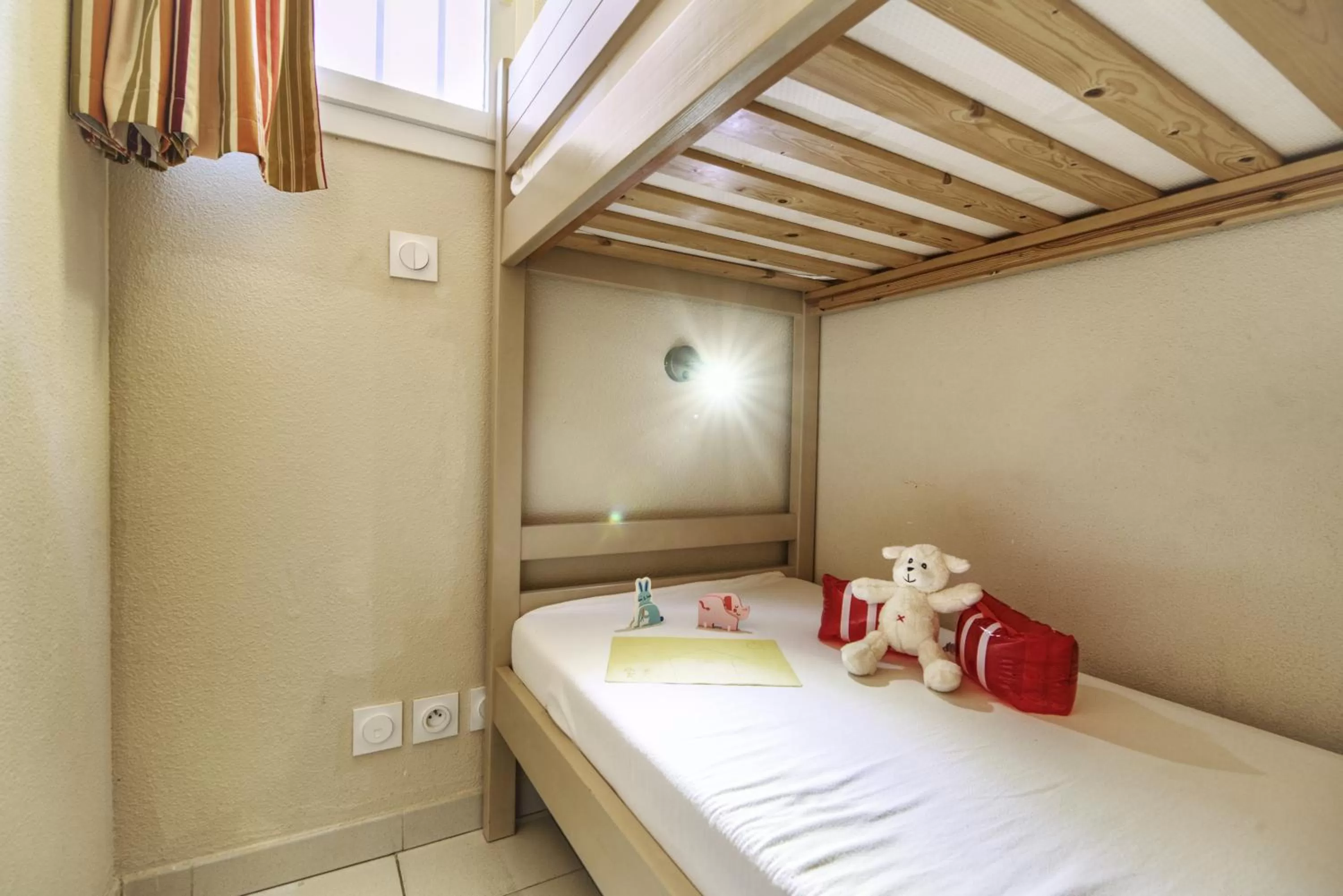 Bed in Résidence Pierre & Vacances L’Anse De Pramousquier