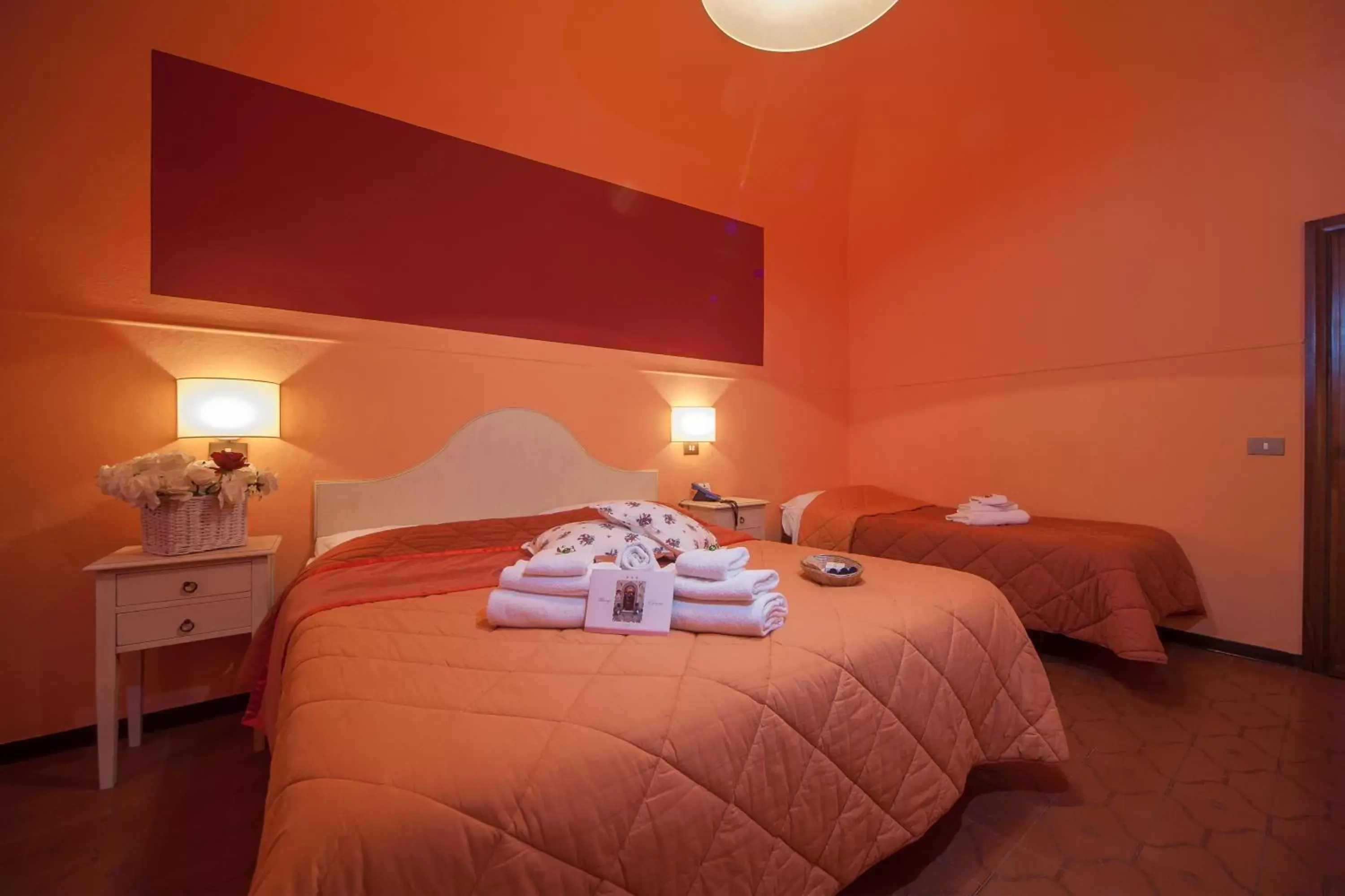 Bed in Albergo Etruria