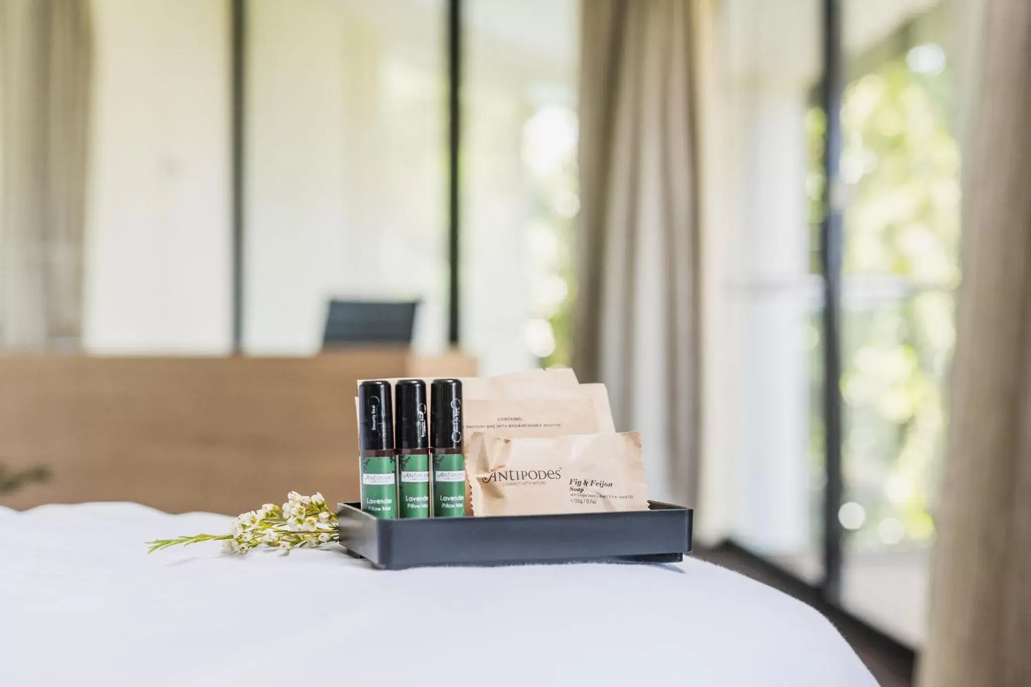 Bed in Crowne Plaza Canberra by IHG Bed in Crowne Plaza Canberra by IHG