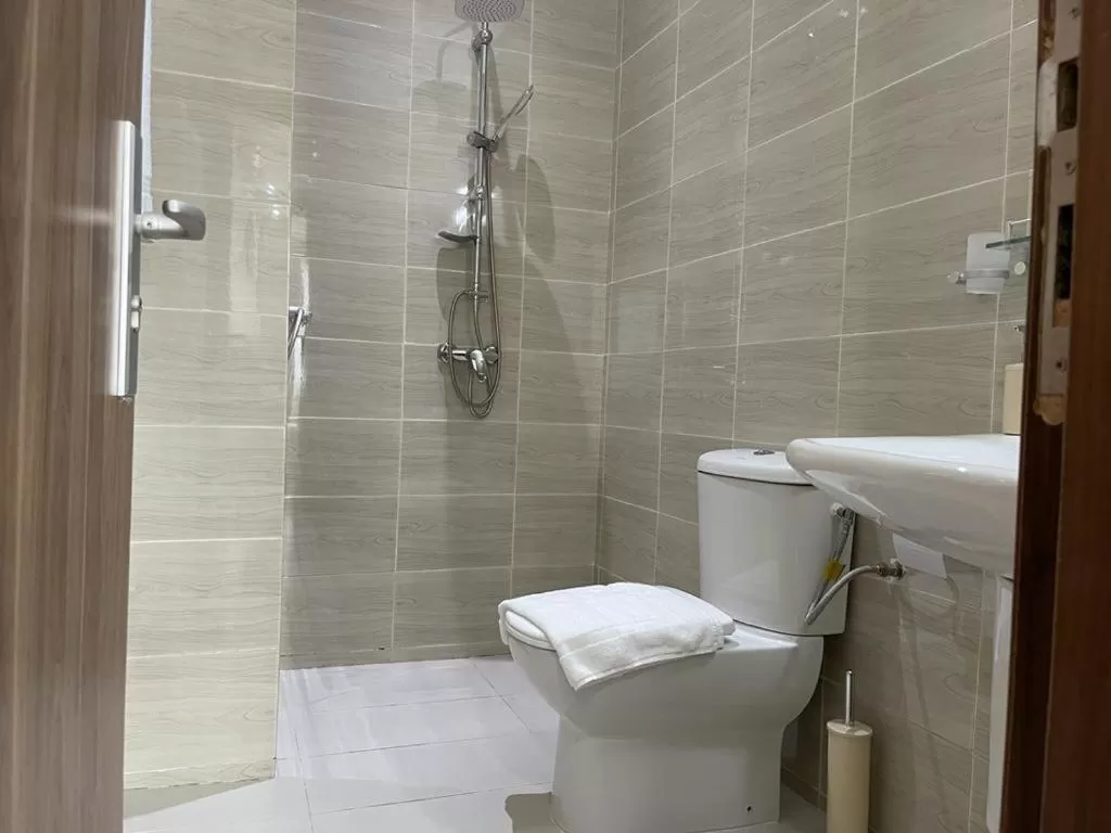 Shower in RESIDENCE SYCOMORE 1