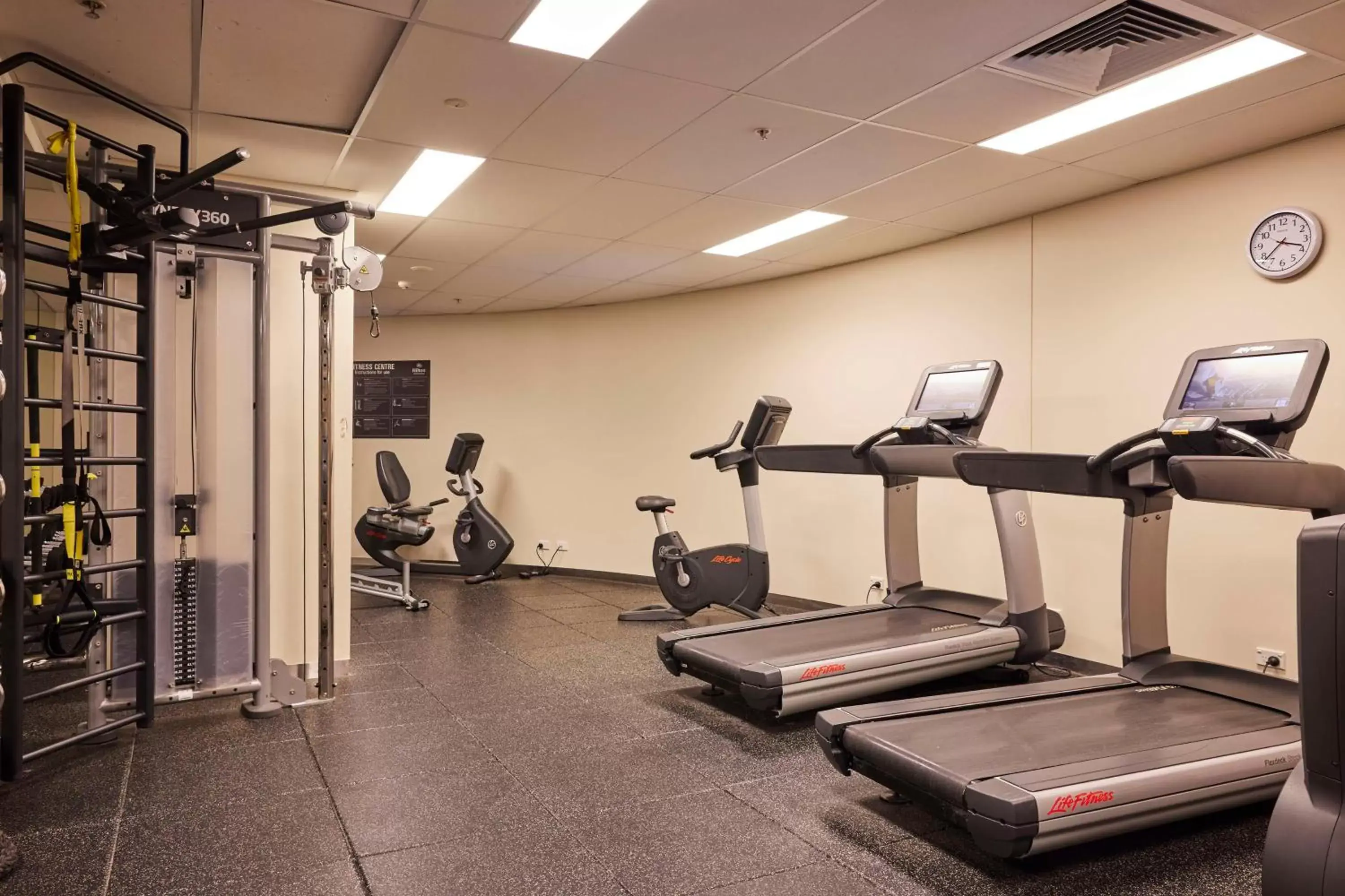 Fitness centre/facilities in Hilton Surfers Paradise Hotel & Residences Fitness centre/facilities in Hilton Surfers Paradise Hotel & Residences
