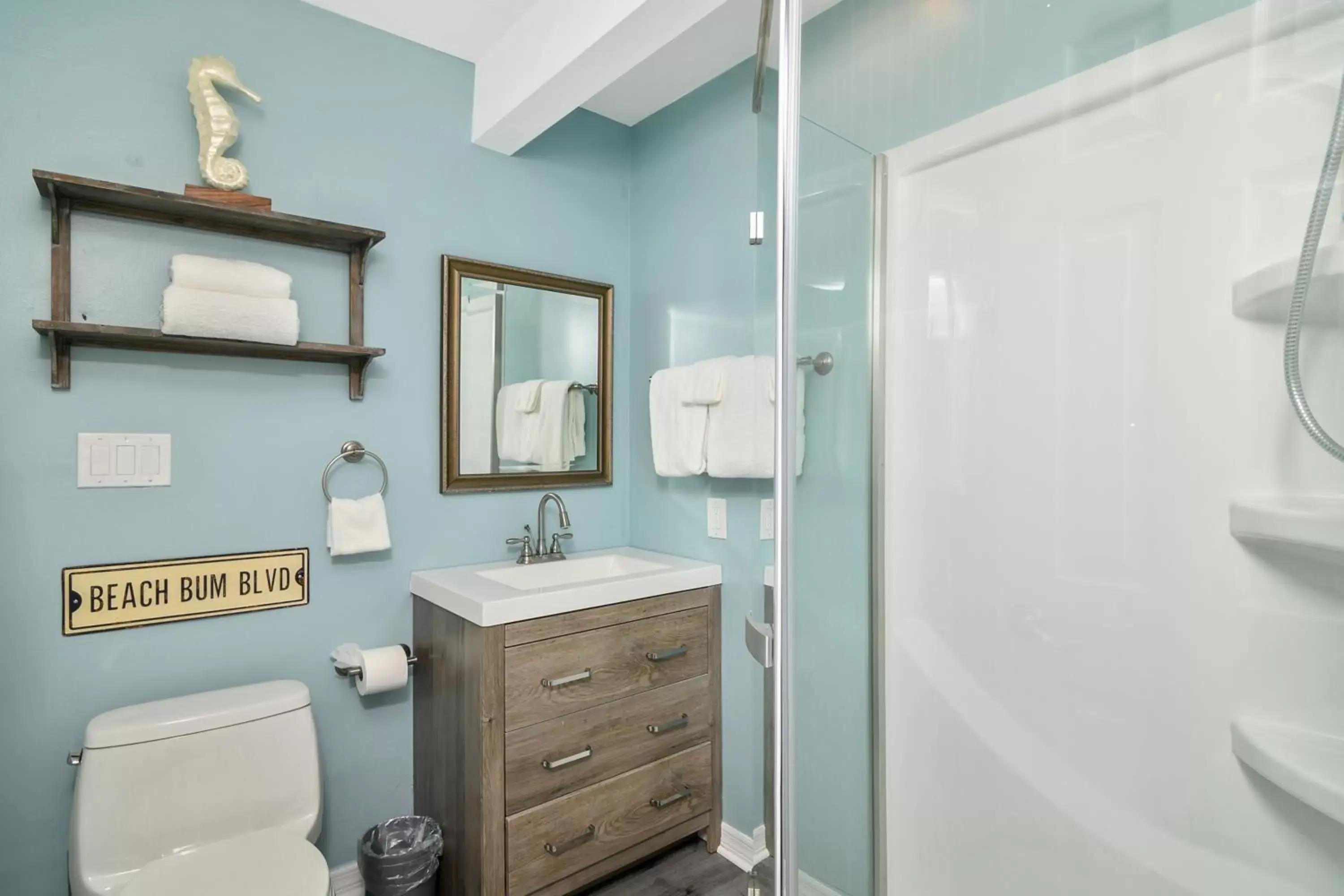 Shower, Bathroom in Latitude 26 Waterfront Boutique Resort - Fort Myers Beach