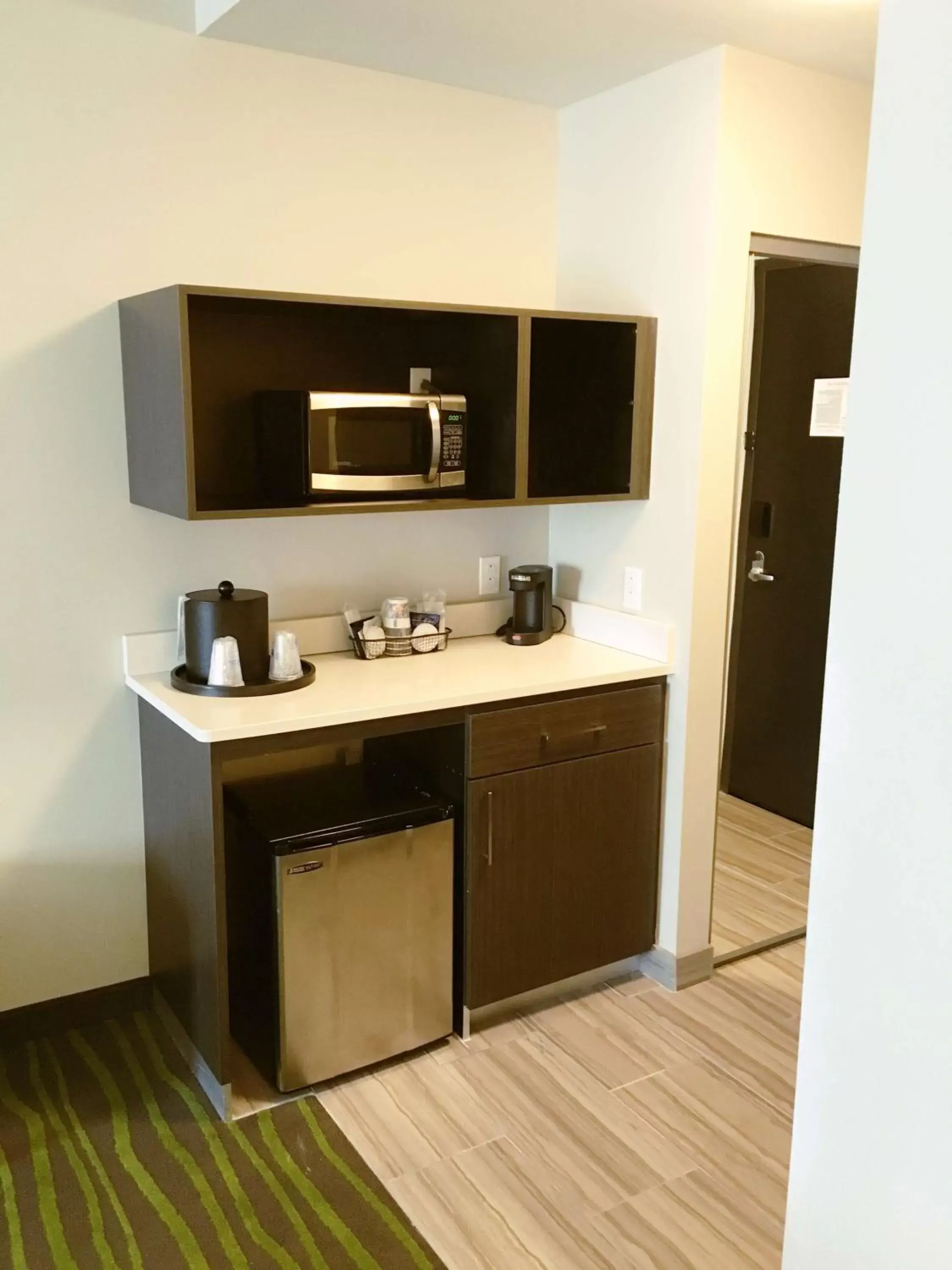 Other, Kitchen/Kitchenette in Best Western Plus Prien Lake-Lake Charles