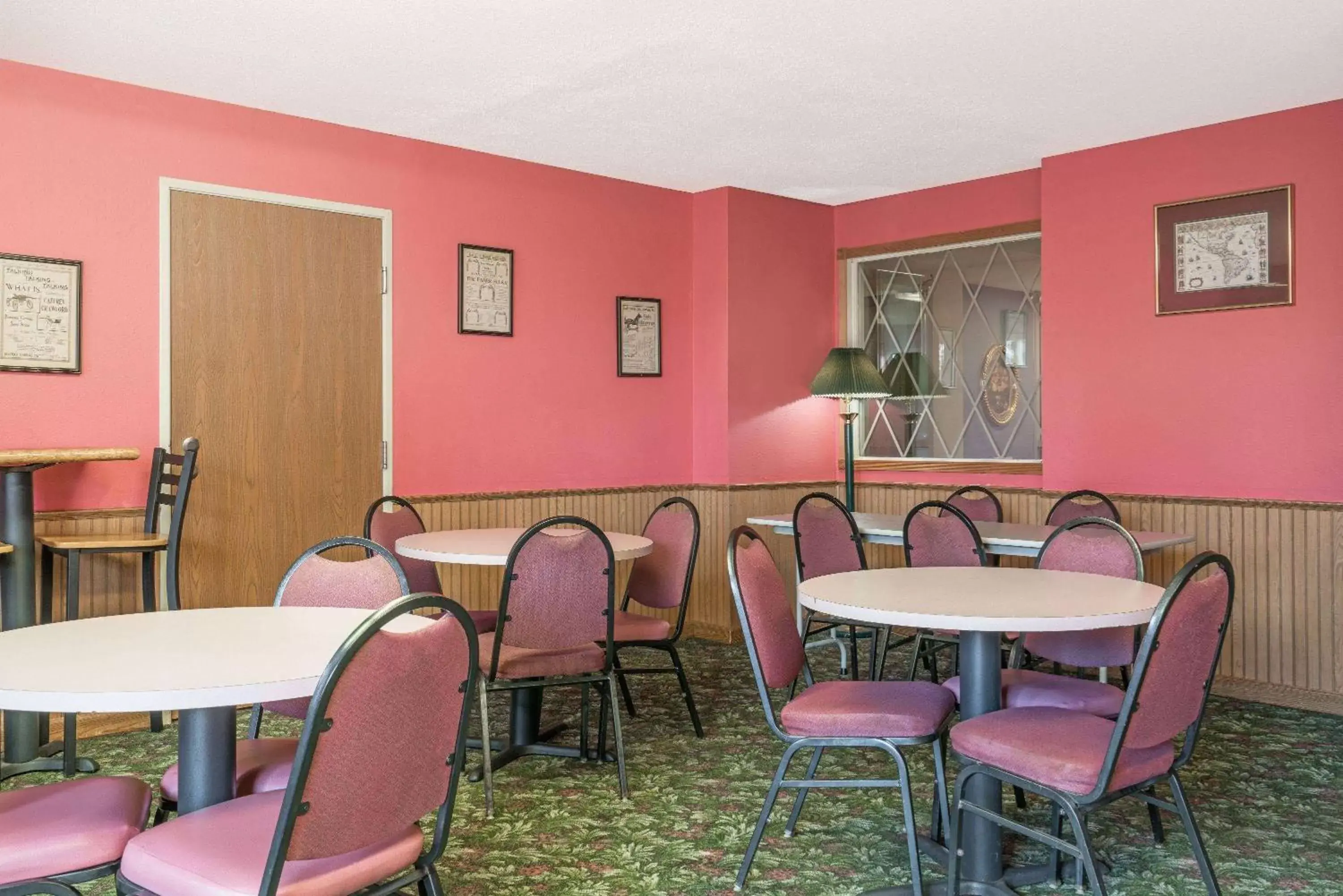 Other, Restaurant/Places to Eat in Days Inn by Wyndham West-Eau Claire