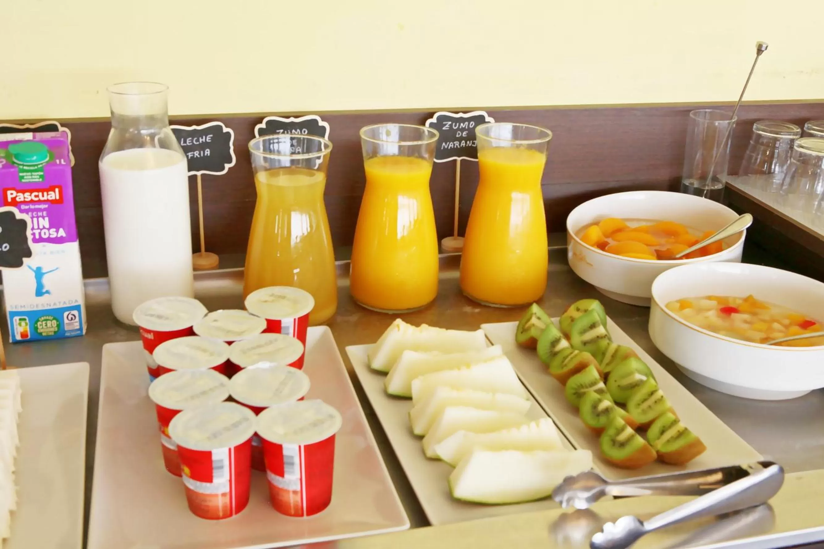 Breakfast in Hotel Ele Puente Romano de Salamanca