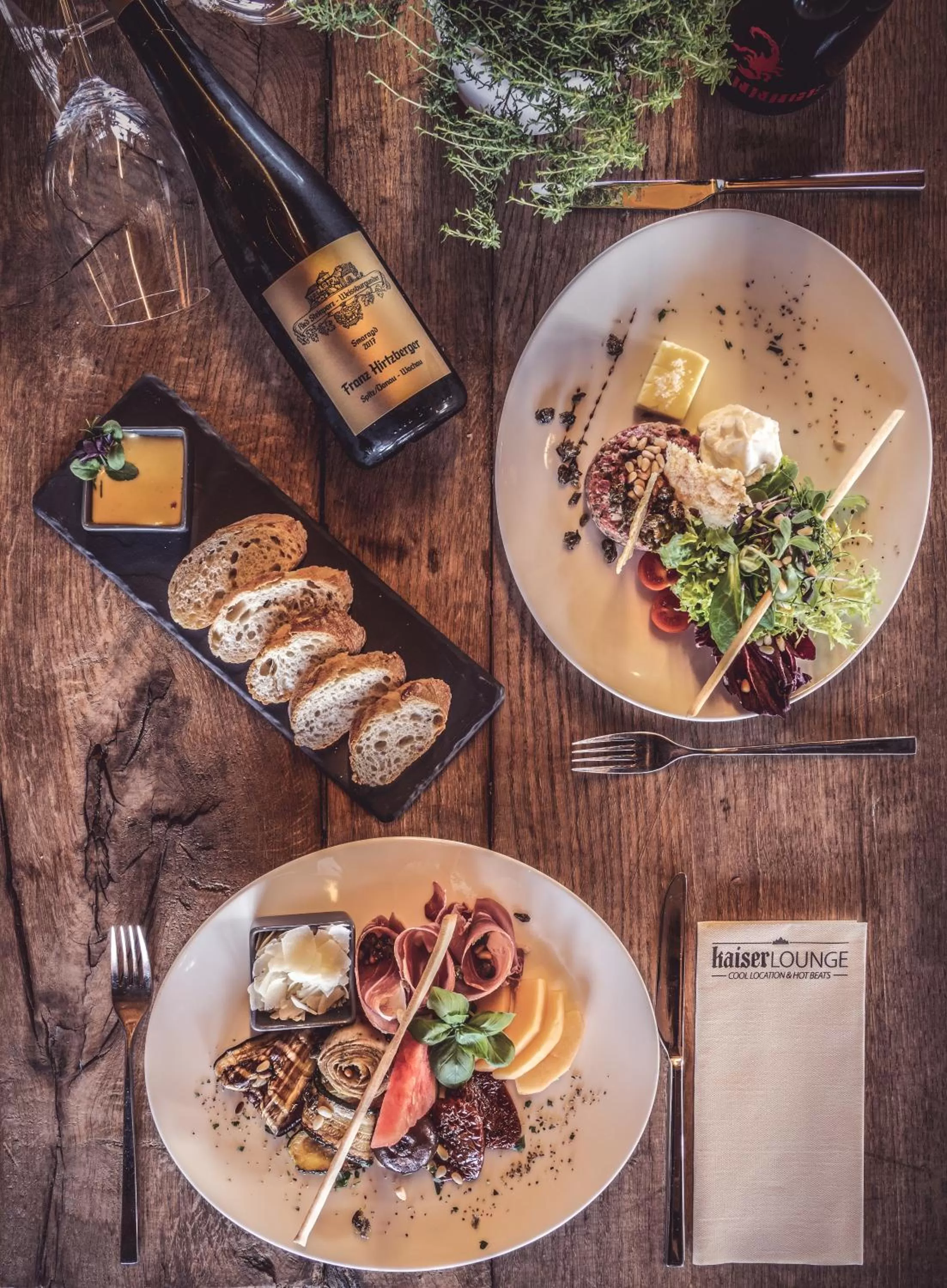 Breakfast in Tirol Lodge