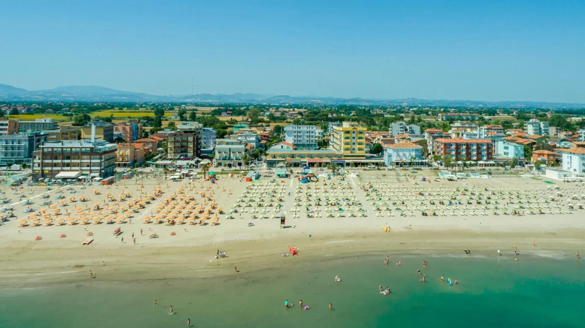 Bird's-eye View in Hotel Milanese