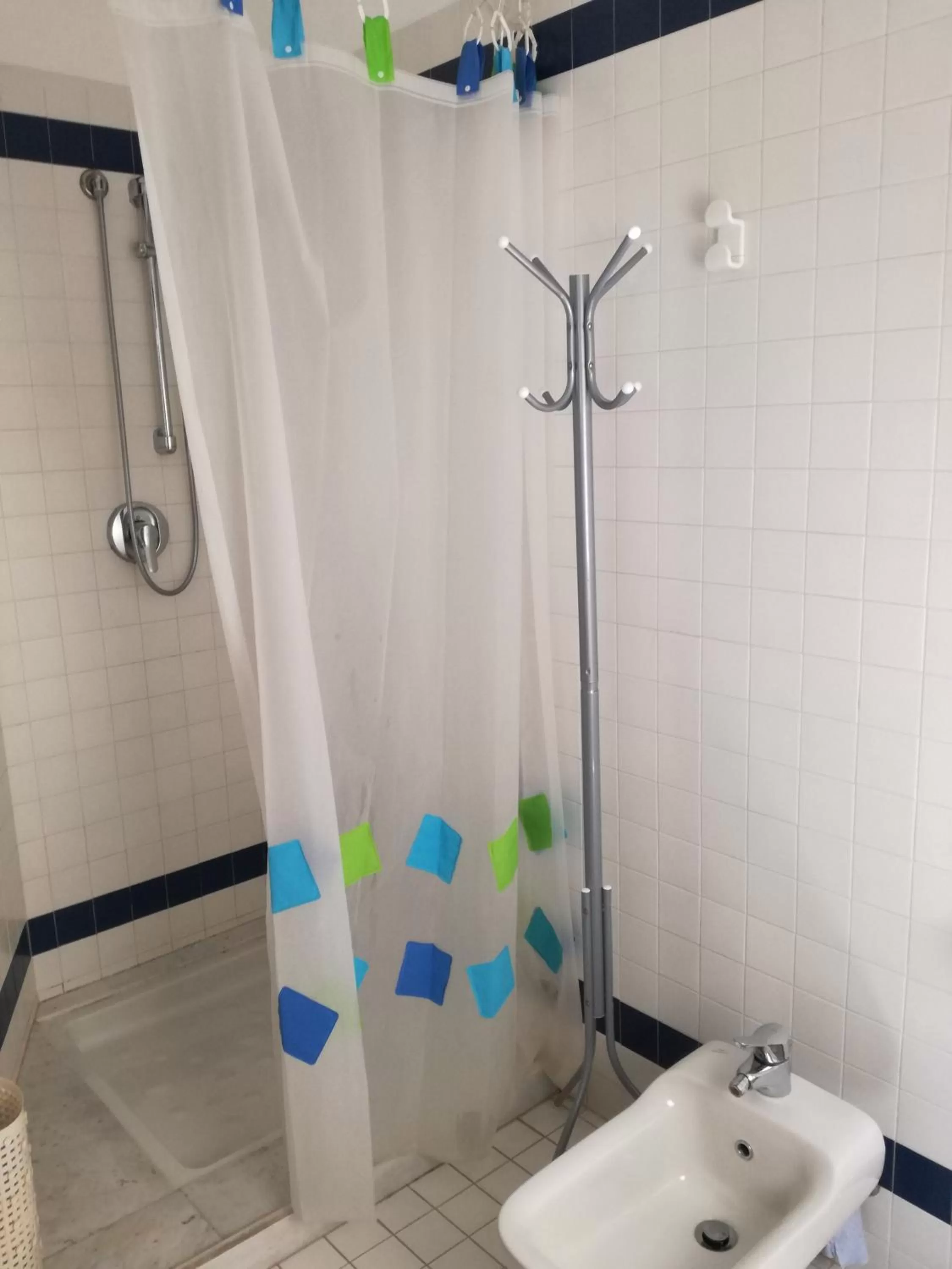 Bathroom in 3 Tesori B&B