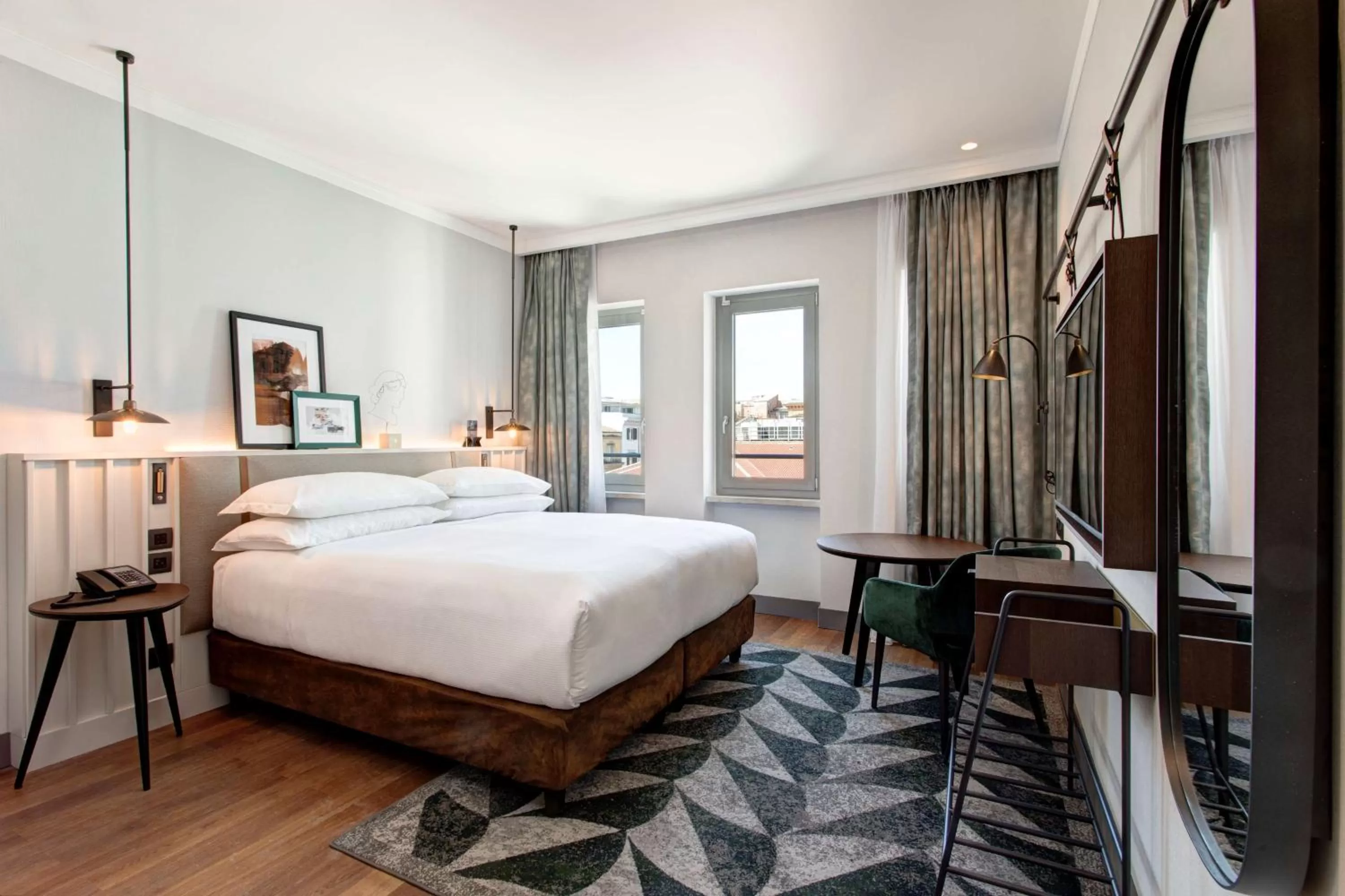 Bedroom, Bed in DoubleTree By Hilton Rome Monti