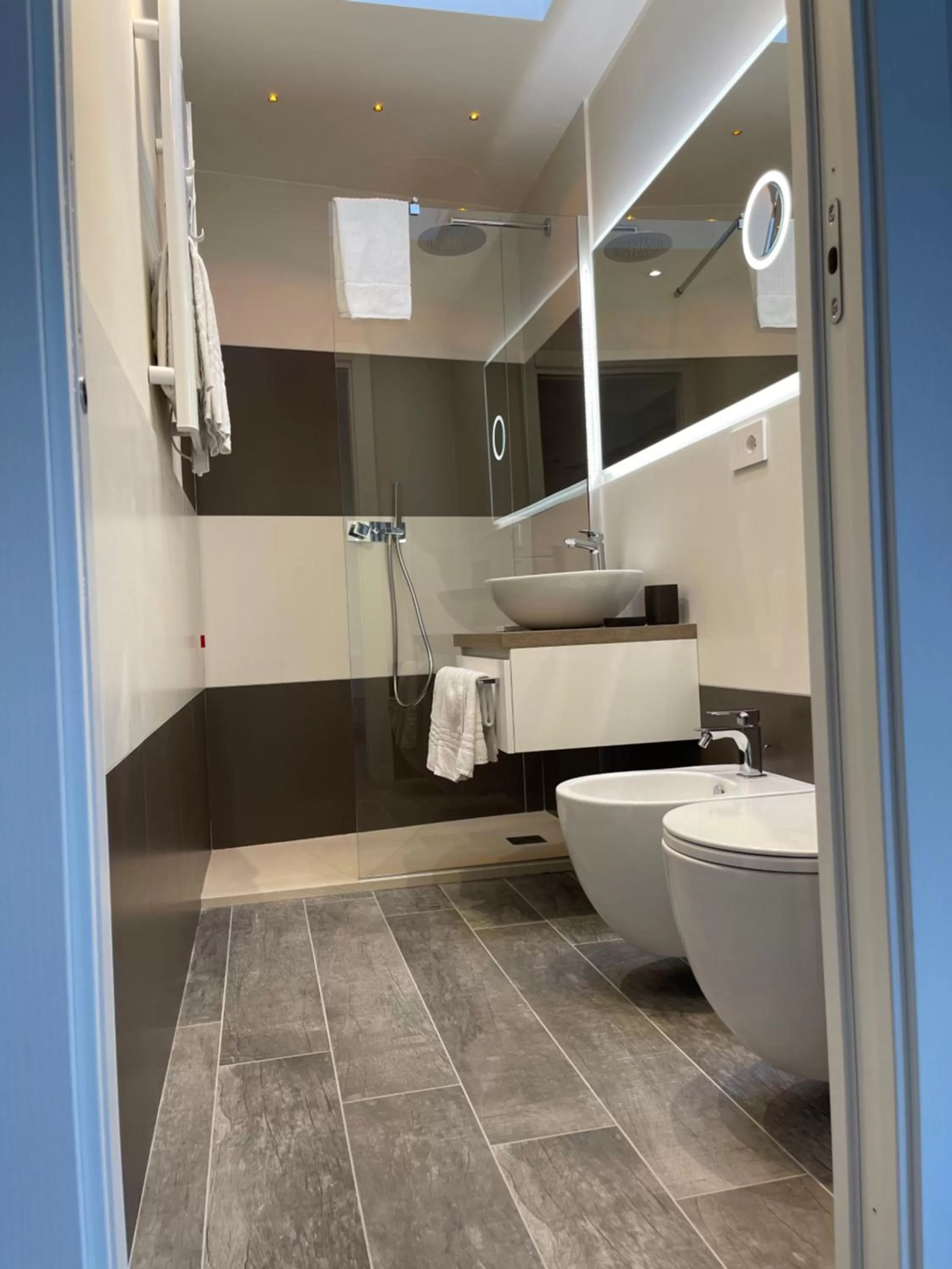 Bathroom in 18 Dante Luxury Suites