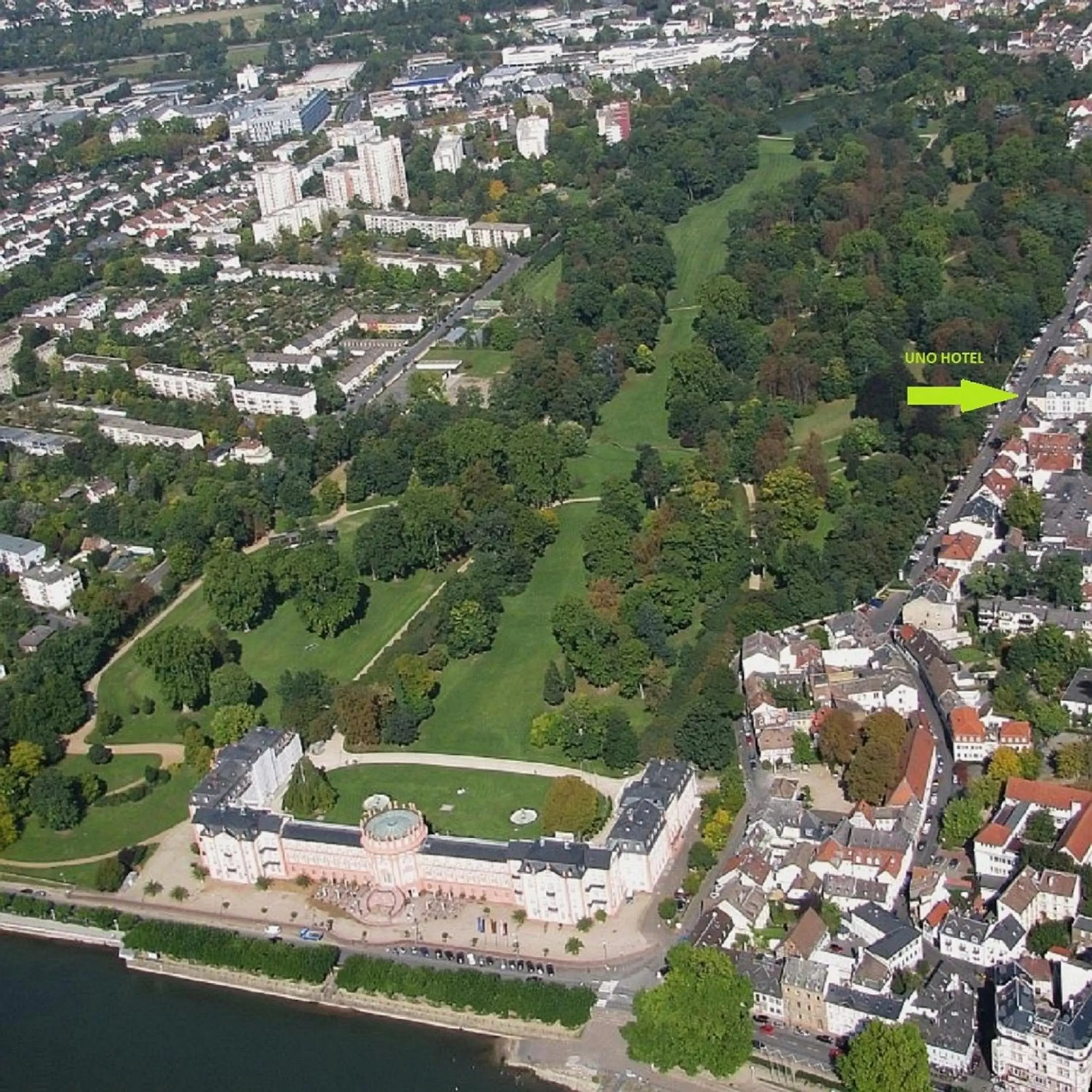 Location, Bird's-eye View in Hotel Am Schlosspark , Wiesbaden