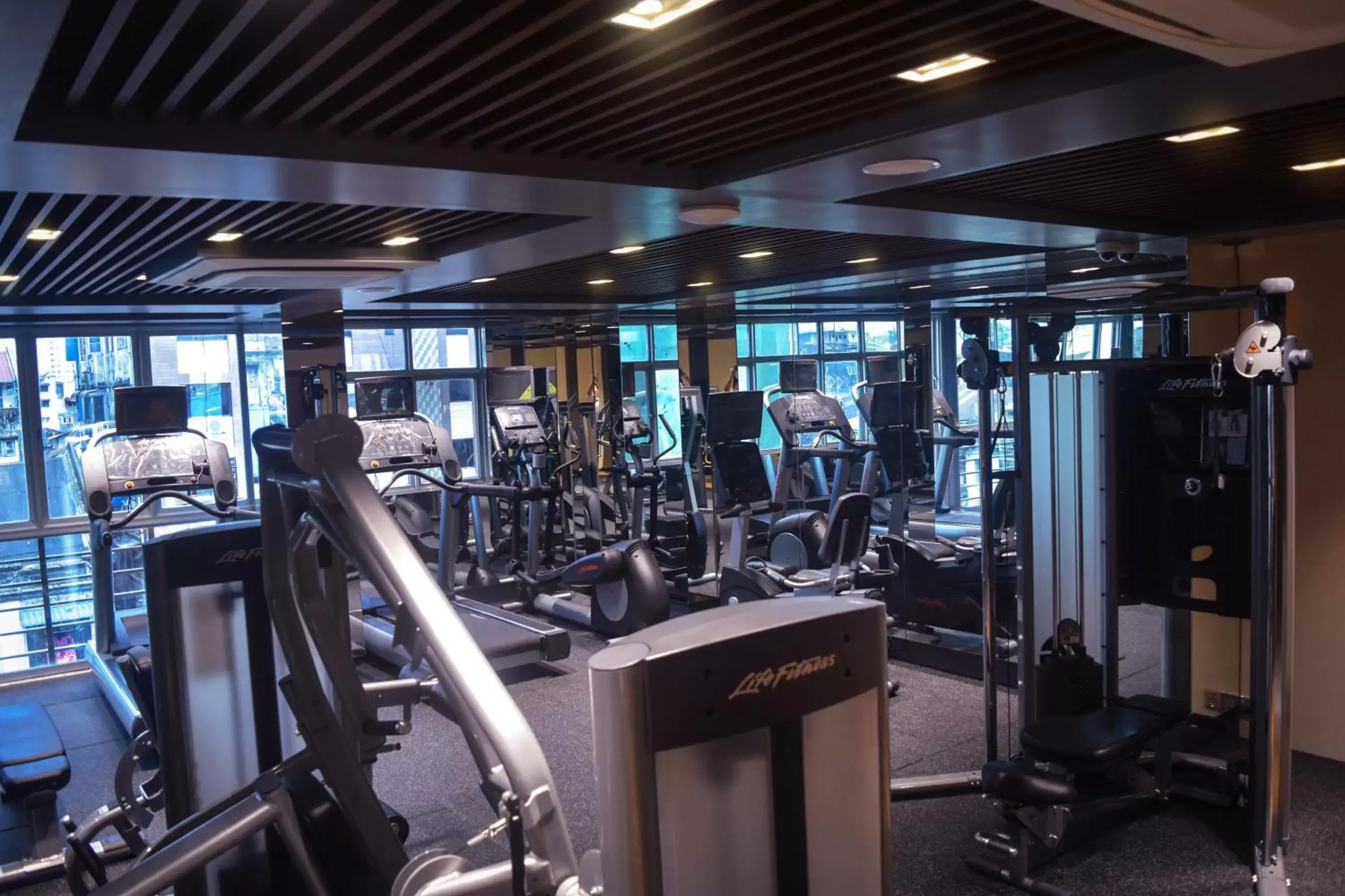 Fitness centre/facilities, Fitness Center/Facilities in Best Western Chinatown Hotel