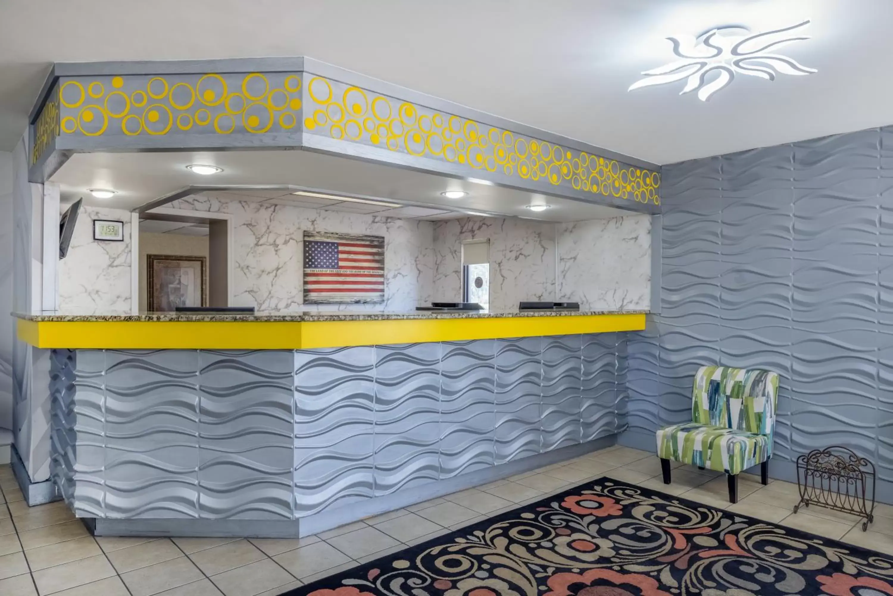 Lobby/Reception in Days Inn & Suites by Wyndham Fort Bragg/Cross Creek Mall