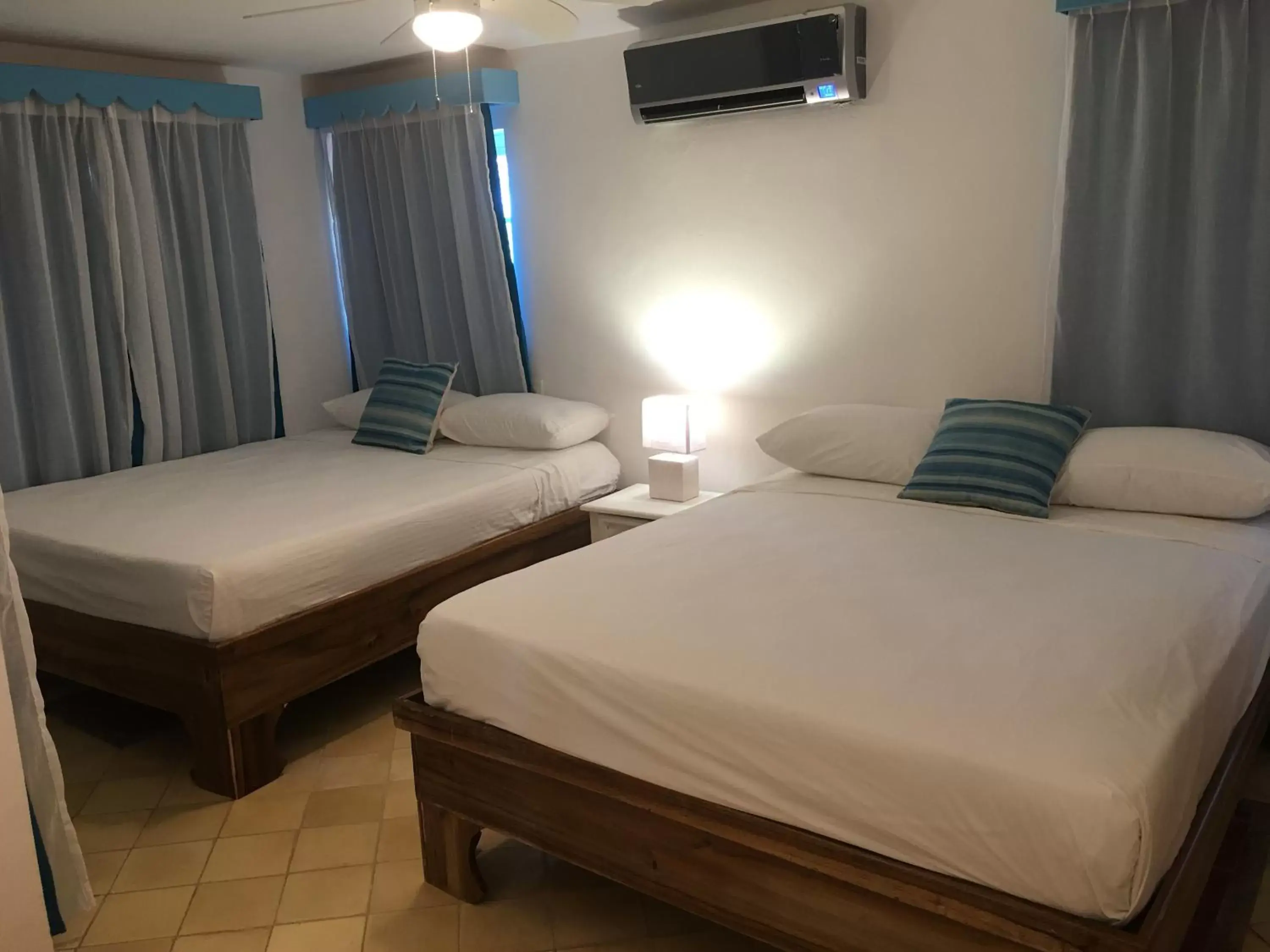 Bed in Hotel - Residencial Madrugada