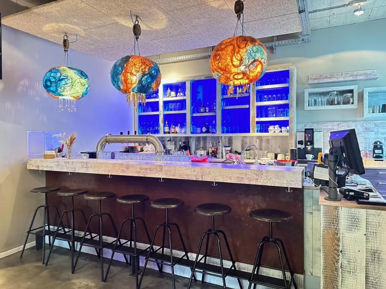 Restaurant/places to eat in Hotel Ambiente