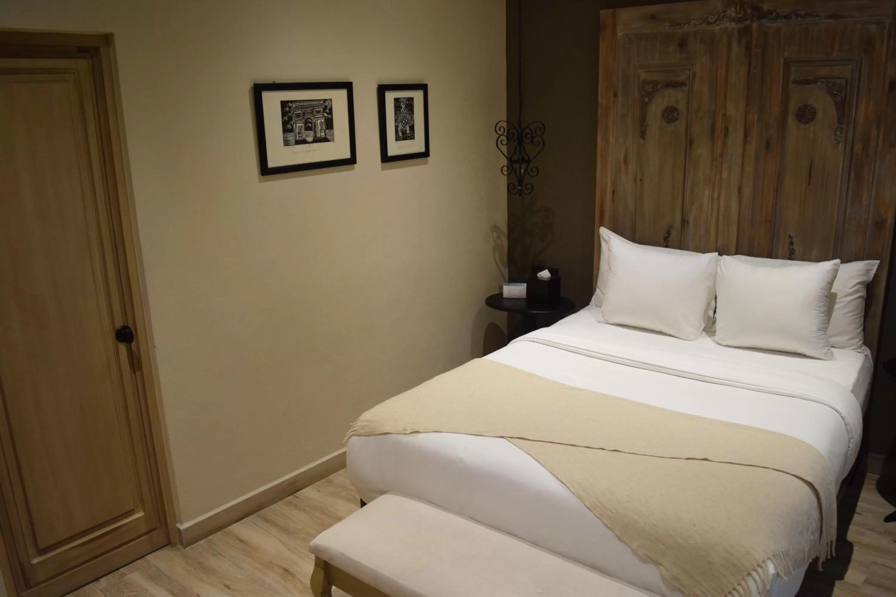 Photo of the whole room, Bed in Hotel Bouquet (Adults Only)