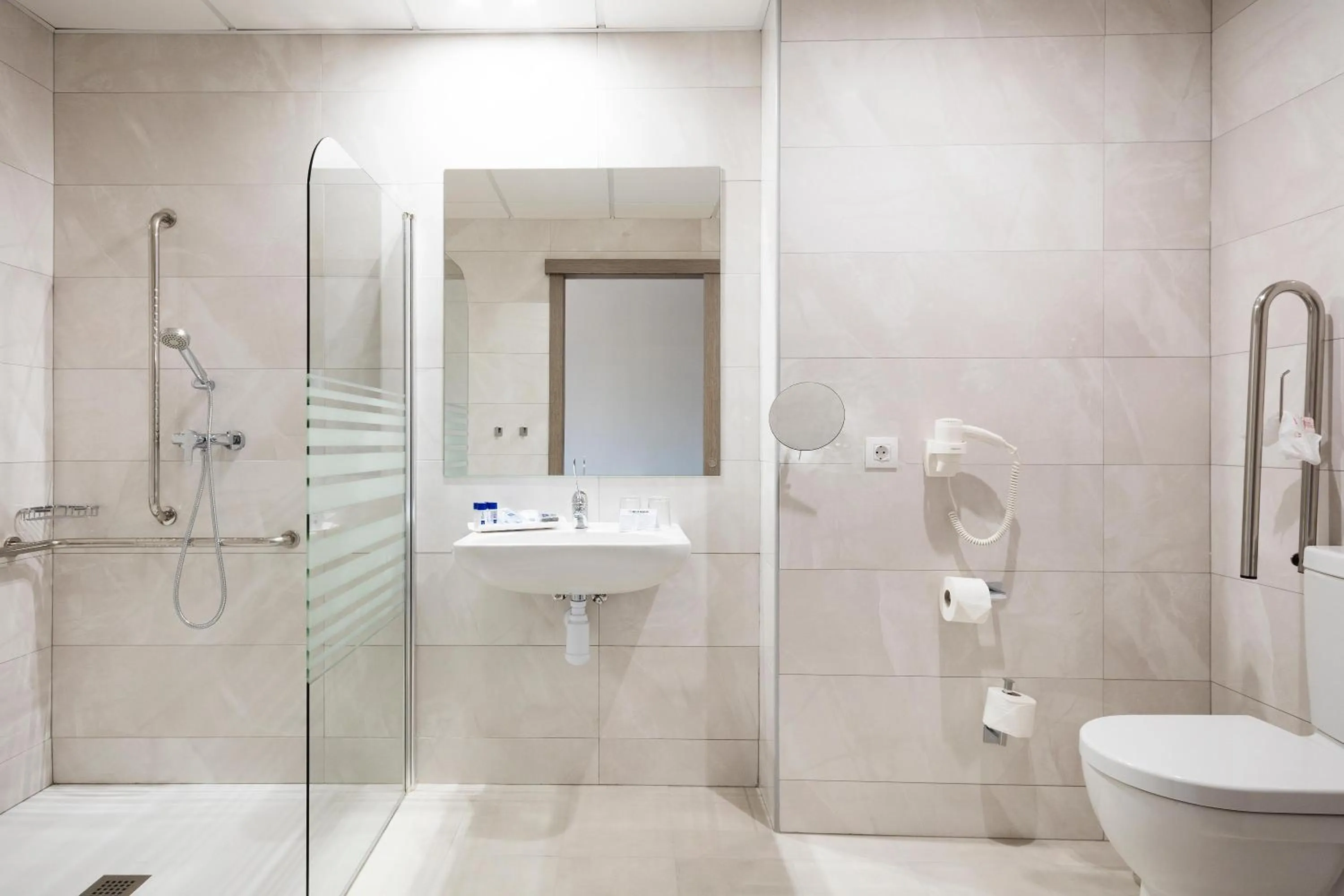 Bathroom in Hotel Best Costa Ballena