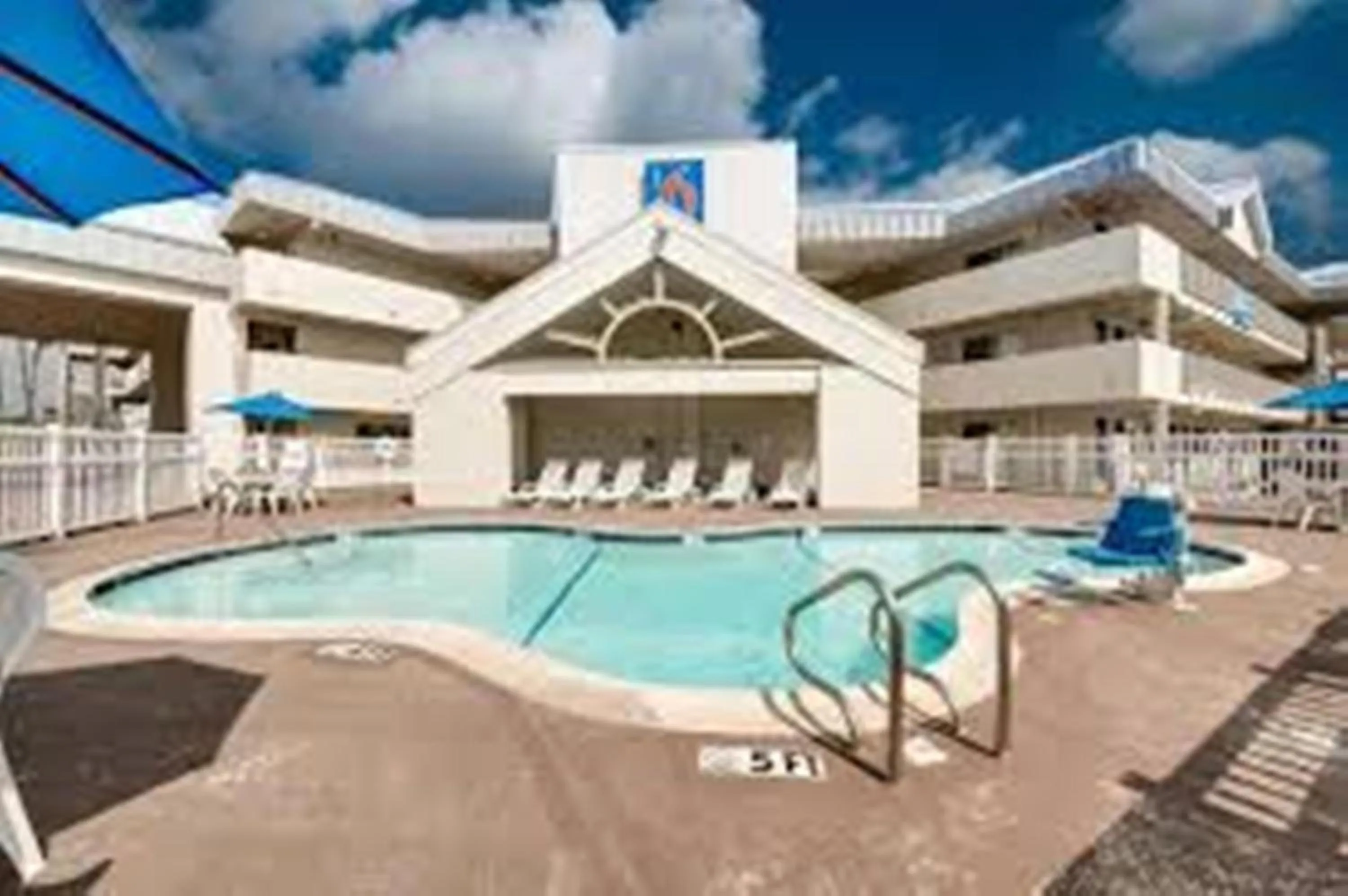 Swimming pool in Motel 6-Brownsville, TX North