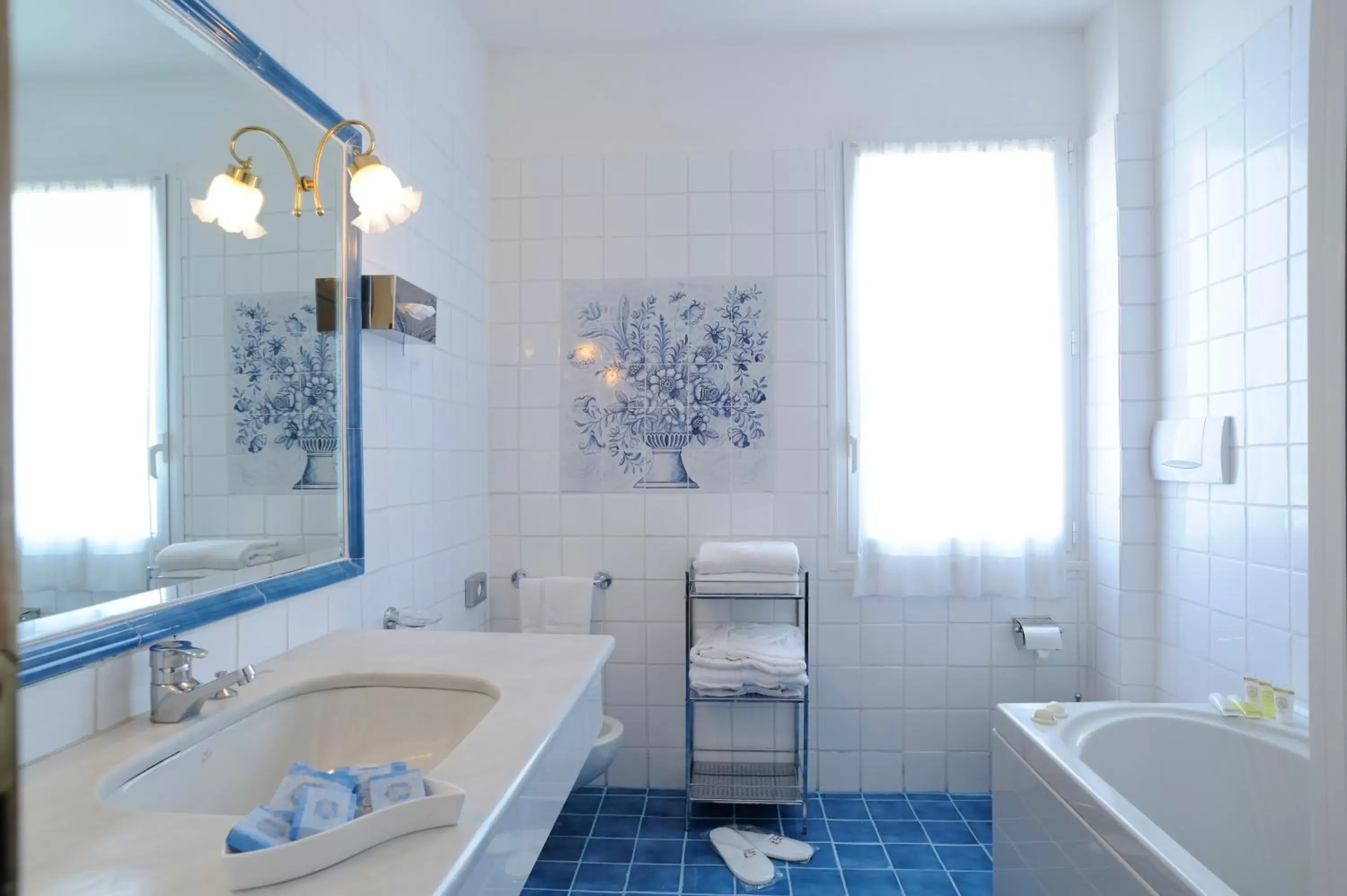 Bathroom in Grand Hotel Mediterranee