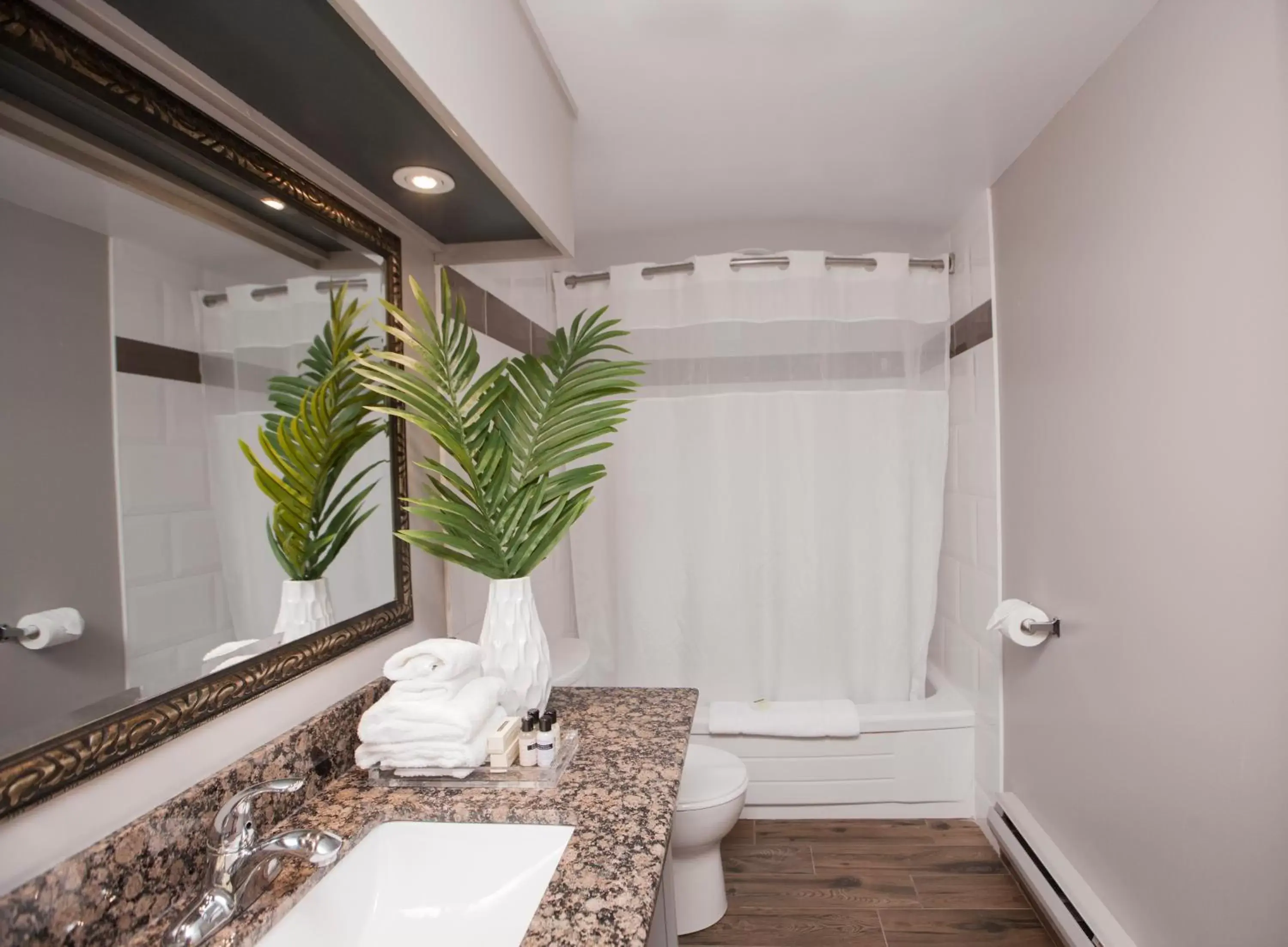 Bathroom in Old Stone Inn Boutique Hotel