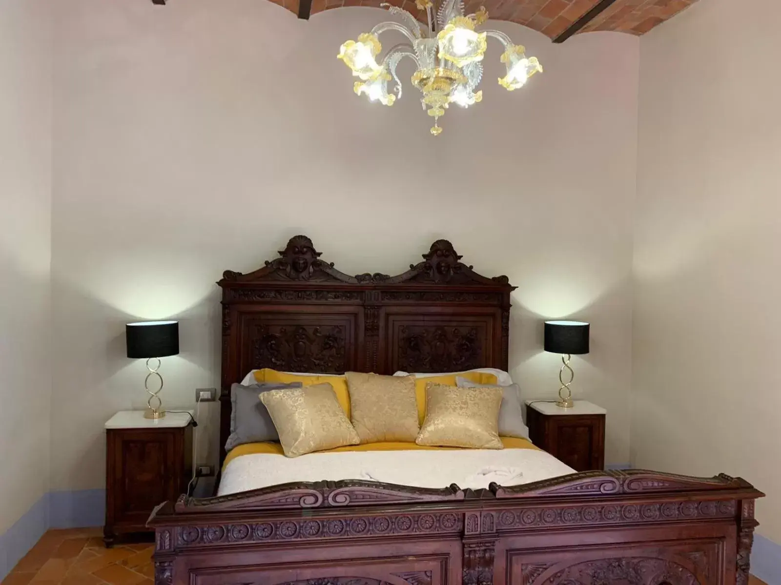 Bed in Cordella In Valdorcia Truffle and Olive Oil Resort