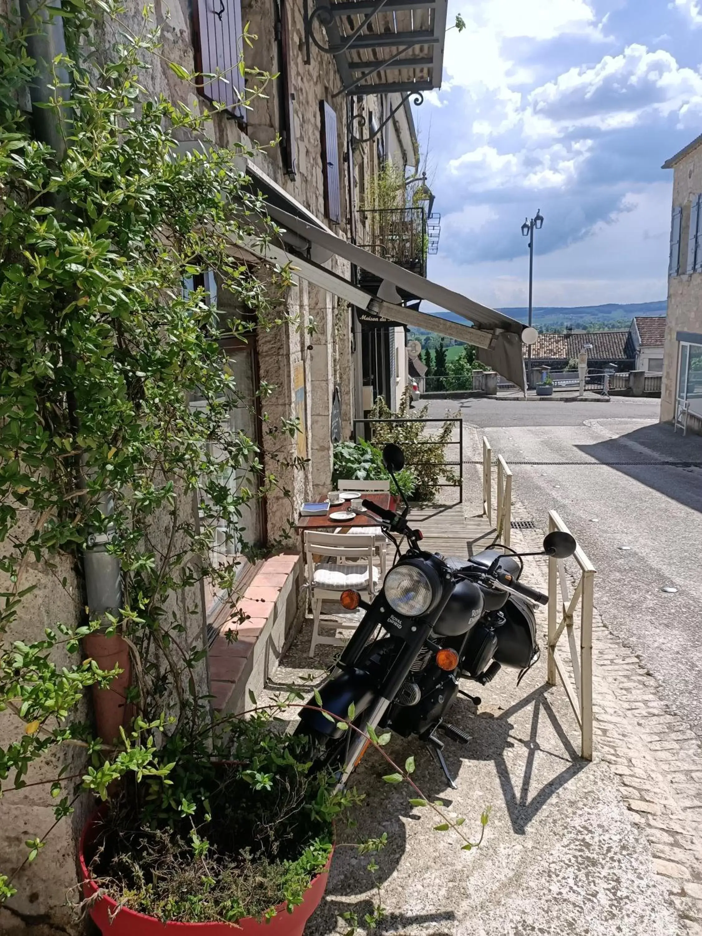 Property building in La Cambra dé Monflanquin