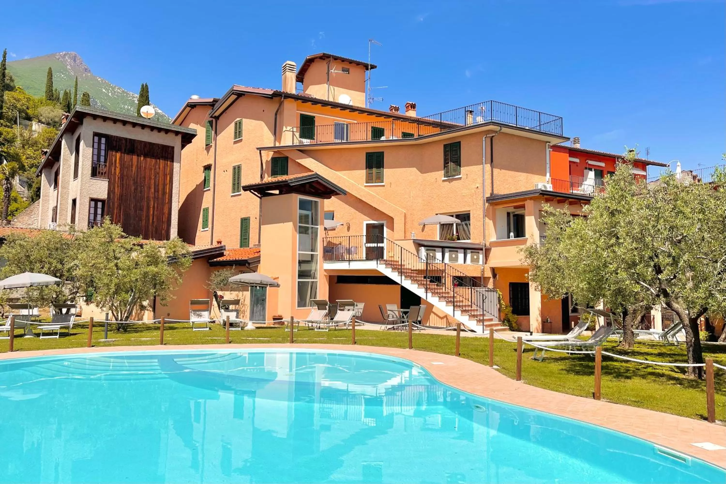 Property building in Albergo Vittoria