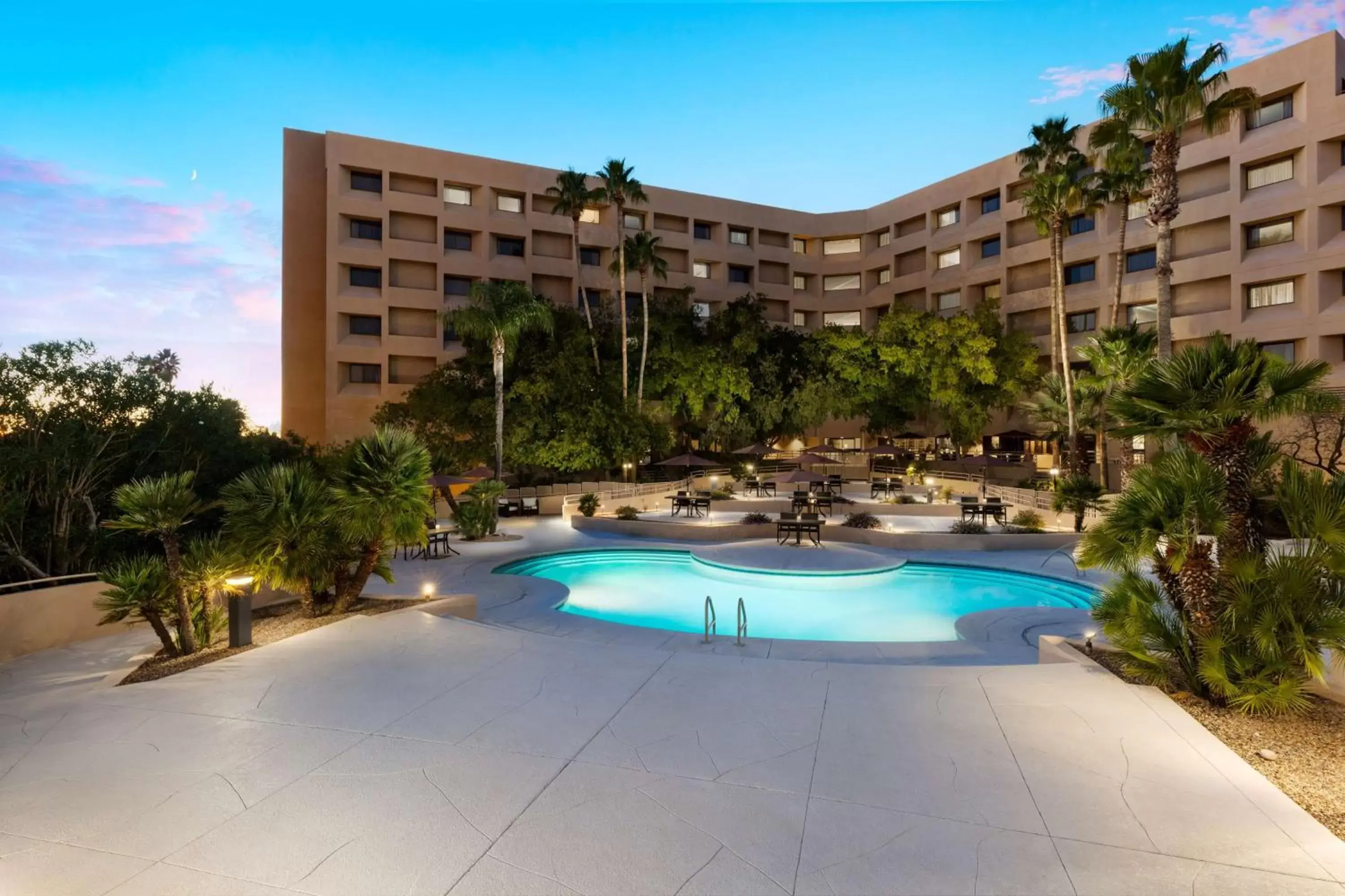 Pool view, Swimming Pool in Hilton Tucson East