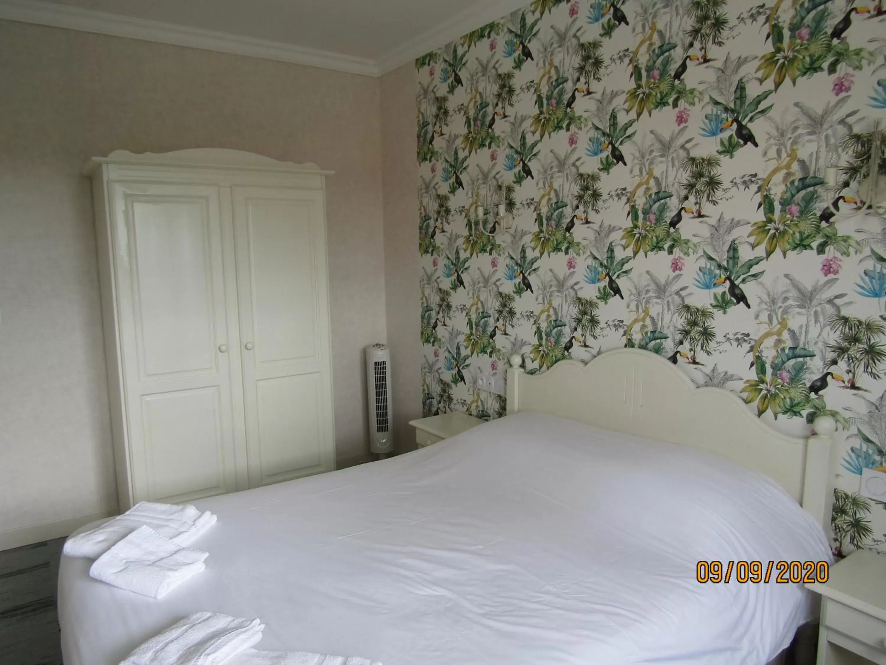Property building, Bed in Le Mareuillais Hotel-Restaurant