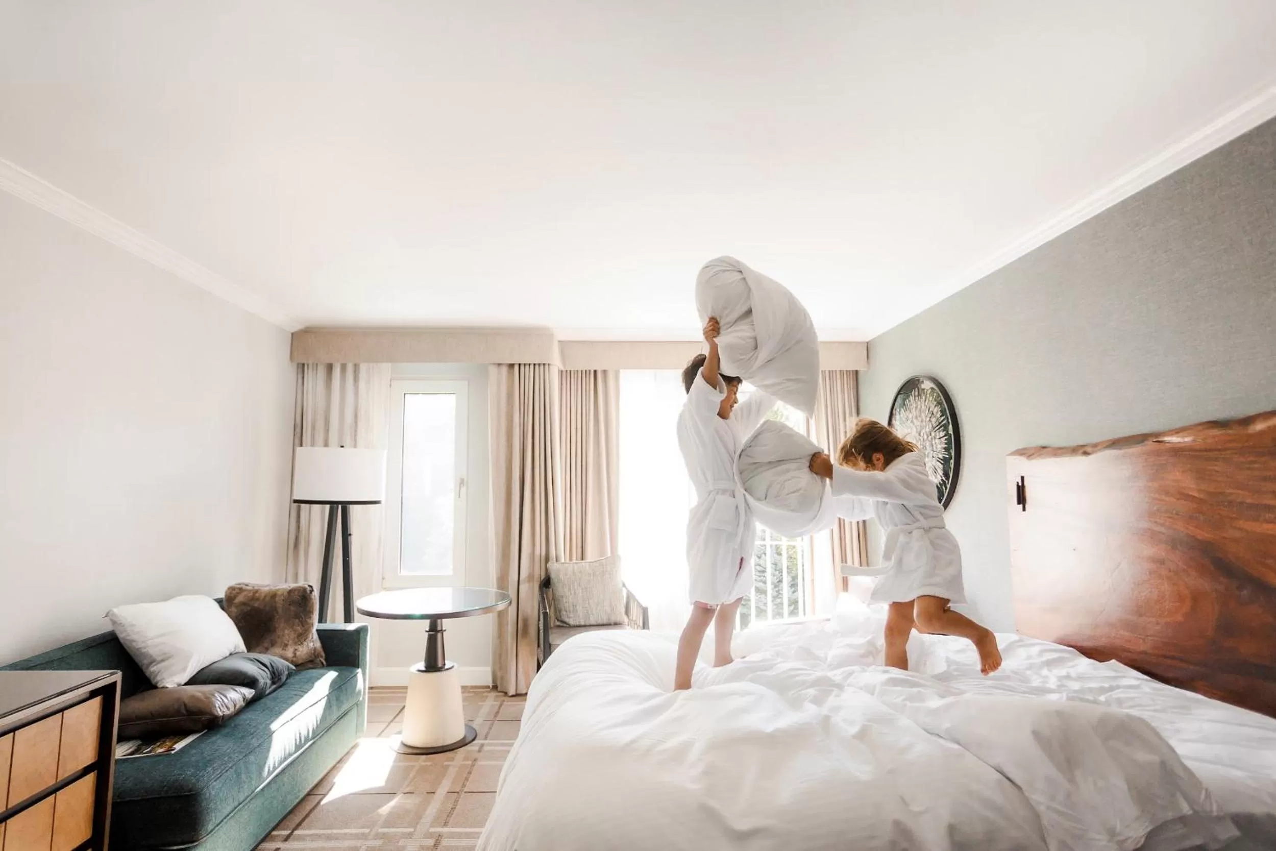 Bedroom, Bed in Fairmont Chateau Whistler