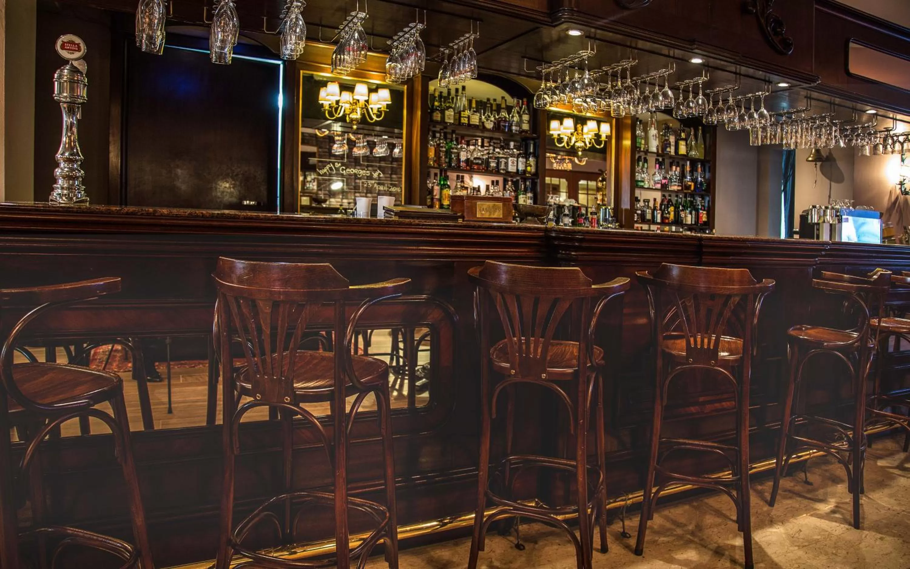 Lounge or bar in AX The Victoria Hotel