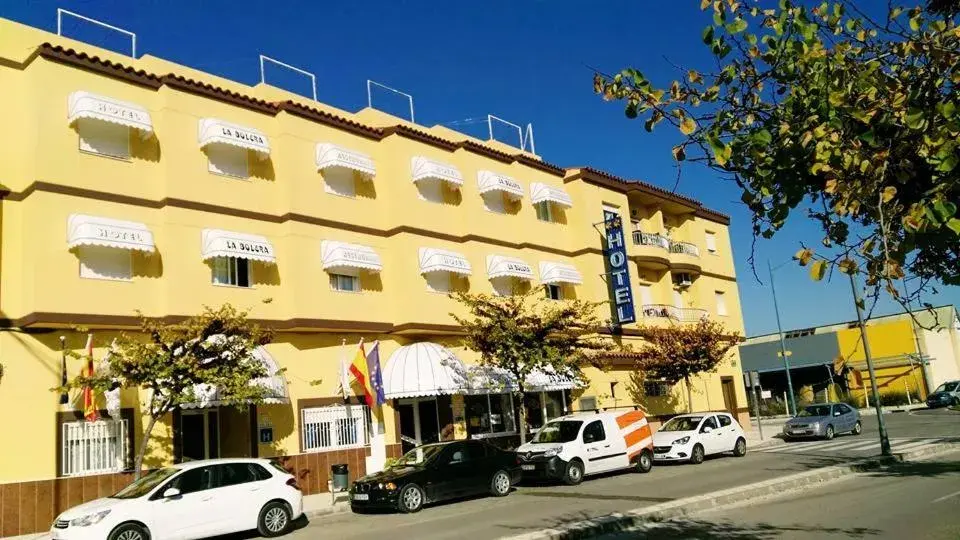 Property Building in Hotel La Bolera