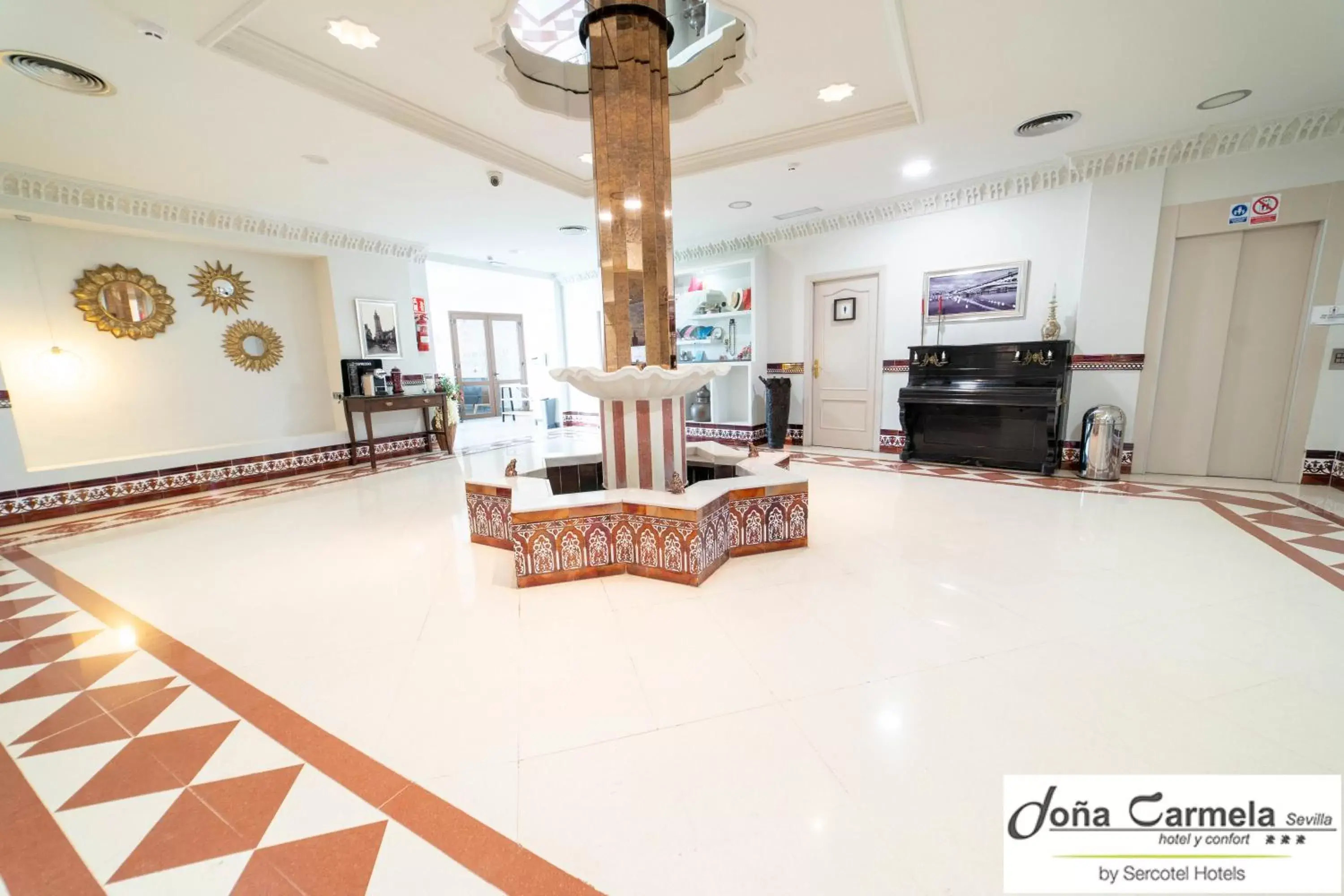 Lobby or reception, Lobby/Reception in Hotel Sercotel Doña Carmela