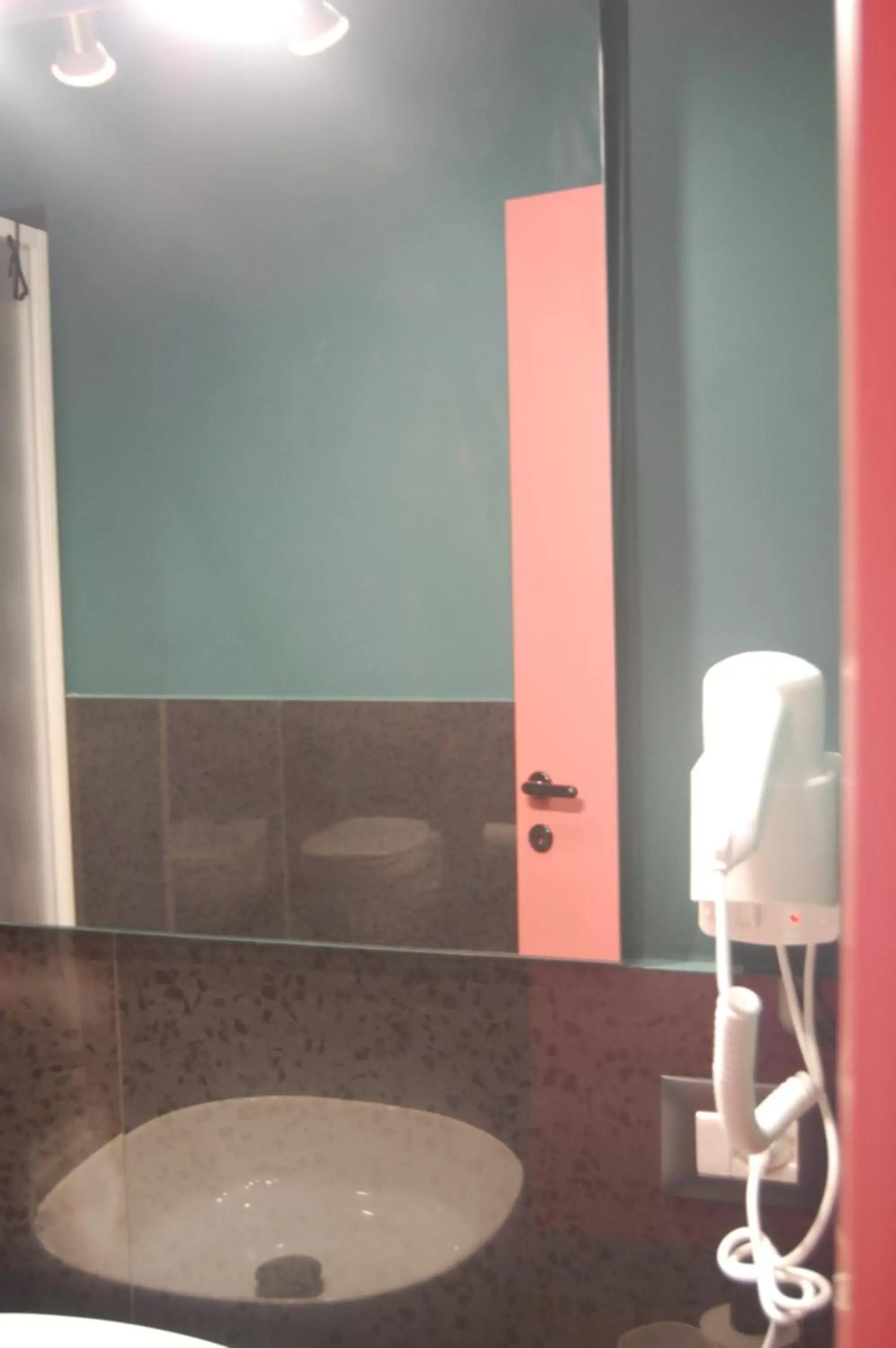 Shower, Bathroom in Dimora 81