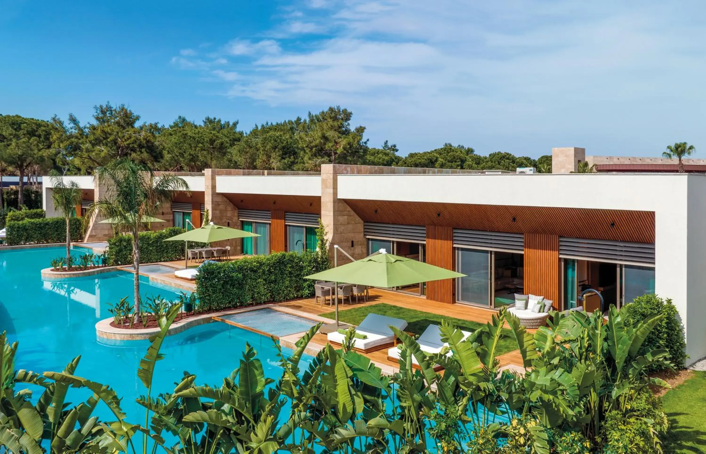 Swimming pool, Pool View in Regnum Carya