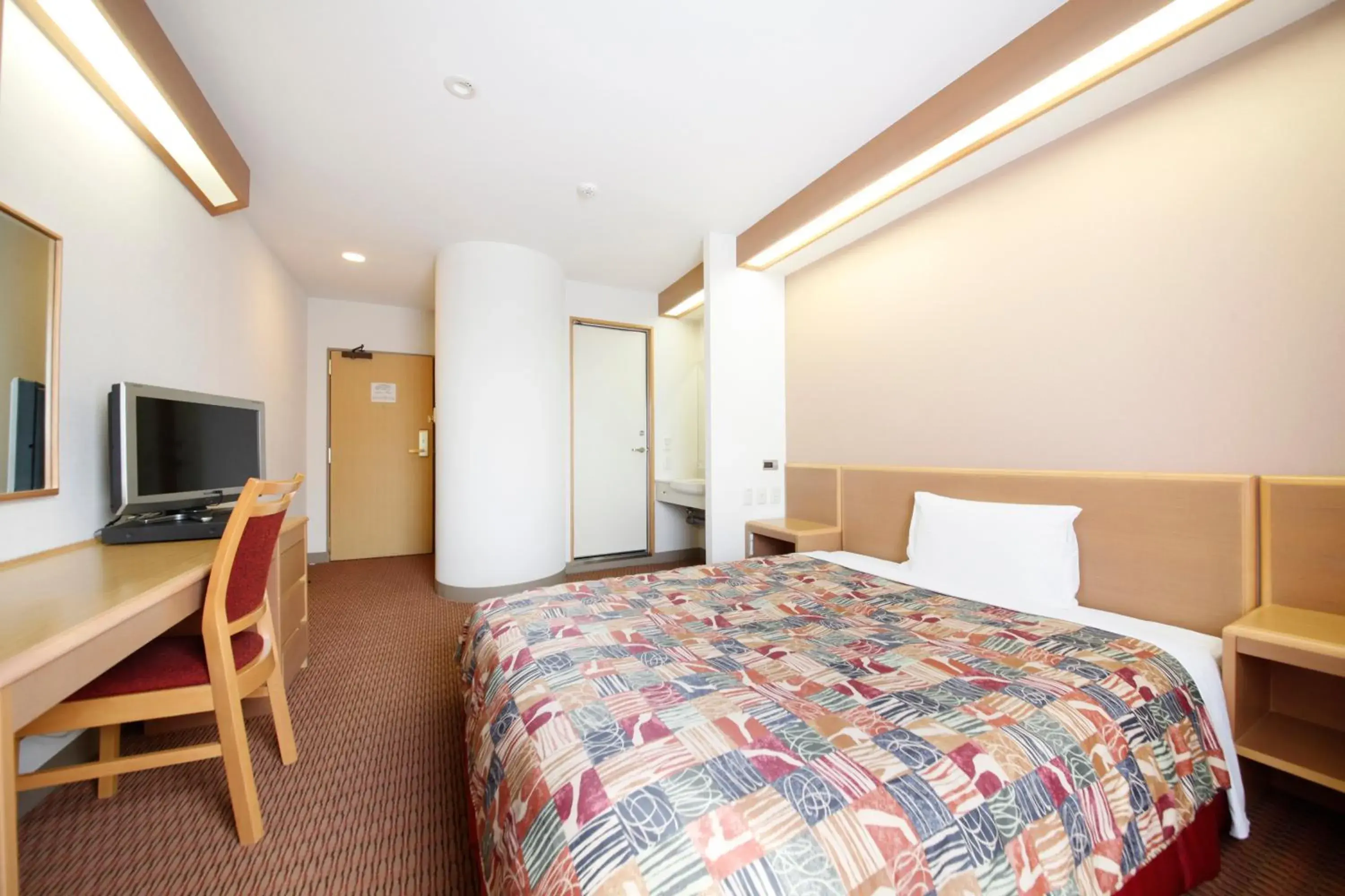 Photo of the whole room, Bed in Vessel Hotel Kurashiki