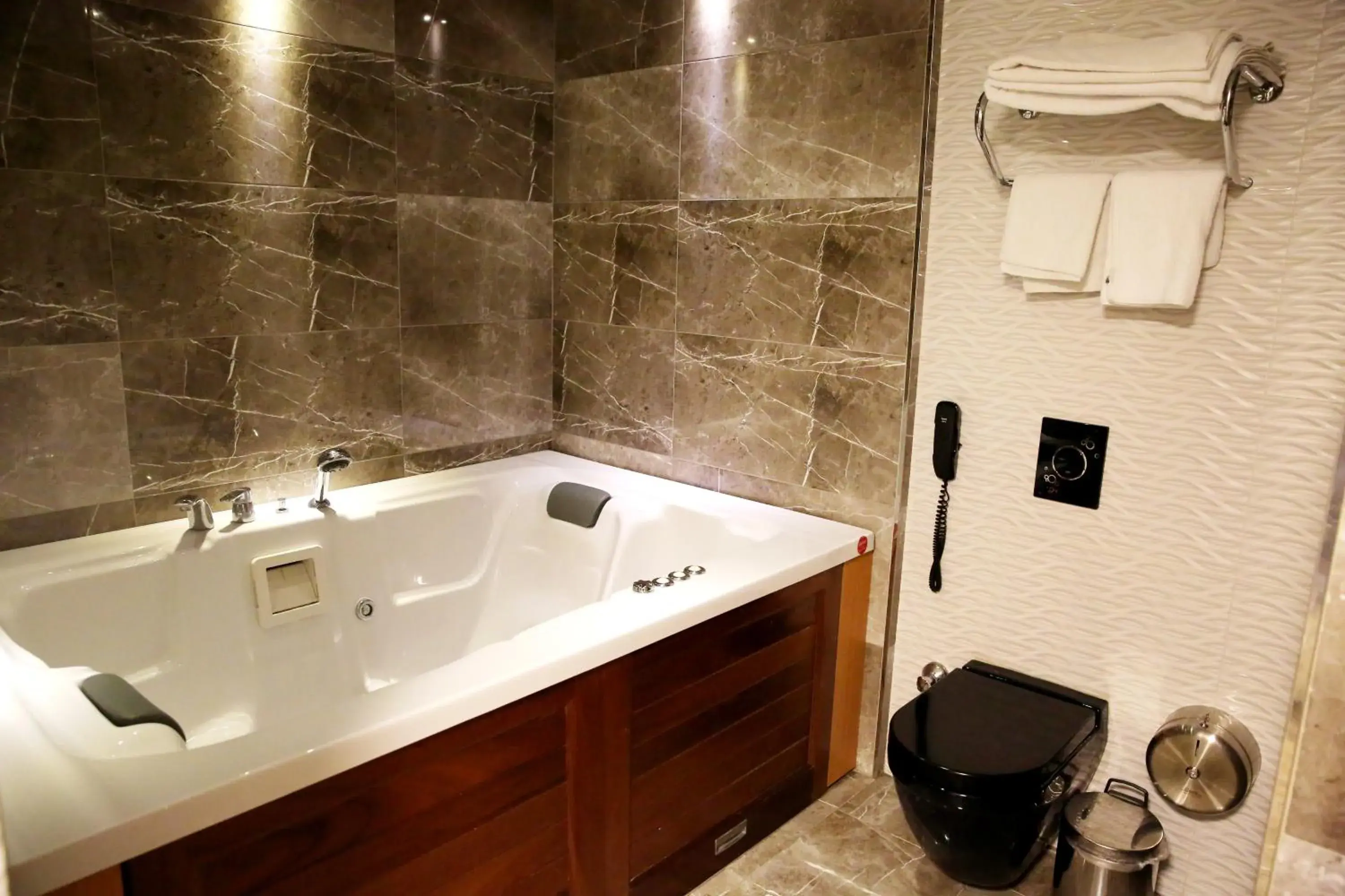 Bathroom in Emirtimes Hotel&Spa - Tuzla